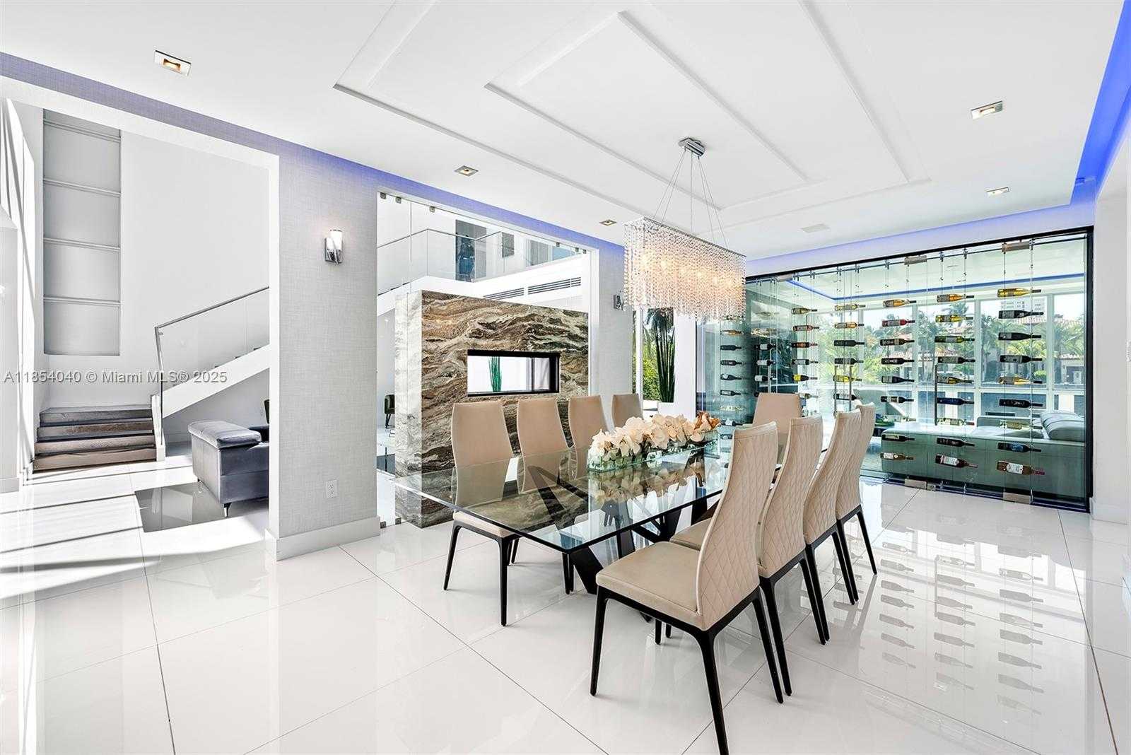 Small Image of 300 ROYAL PLAZA DR, Fort Lauderdale Number 17