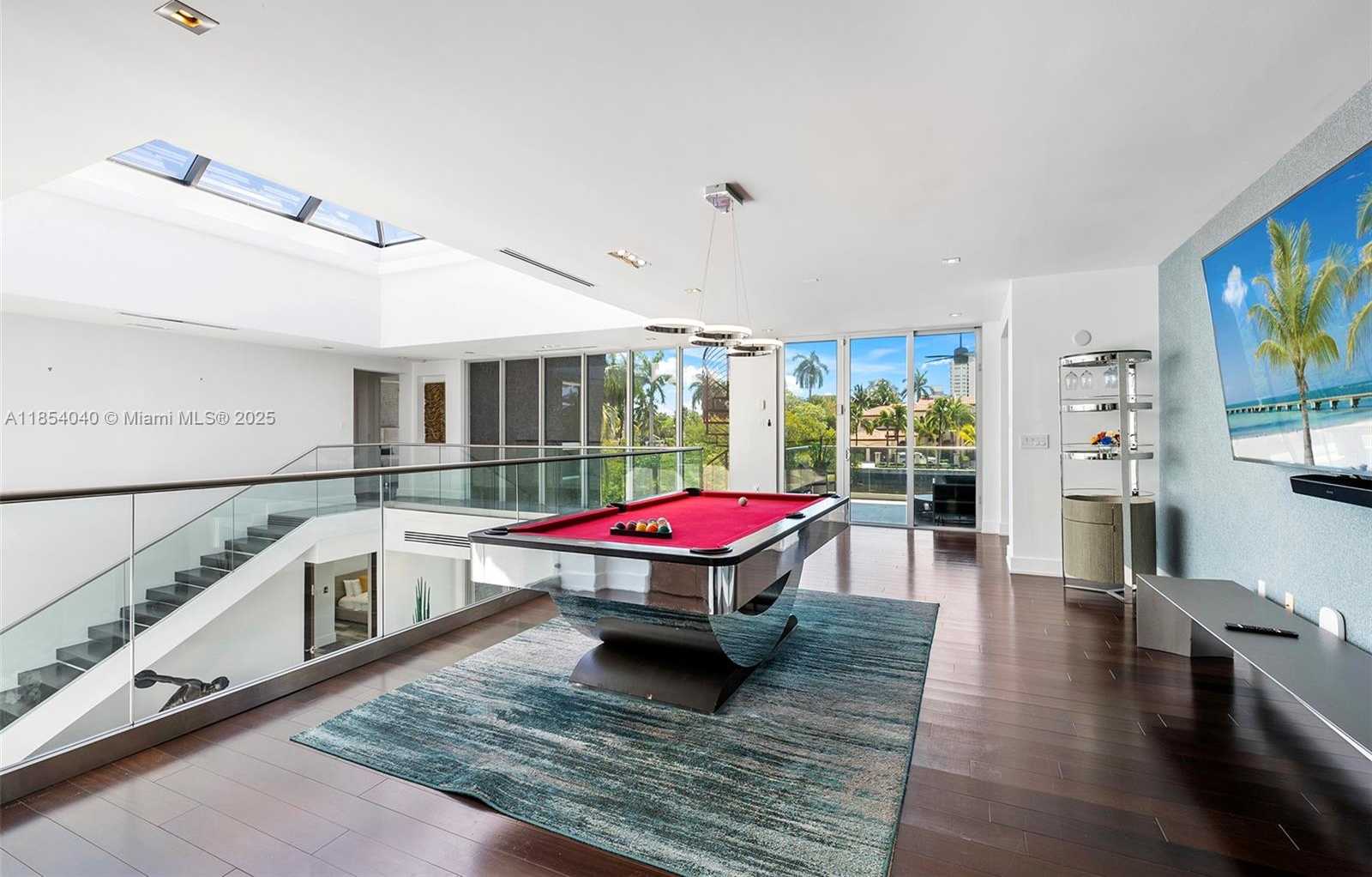 Small Image of 300 ROYAL PLAZA DR, Fort Lauderdale Number 44