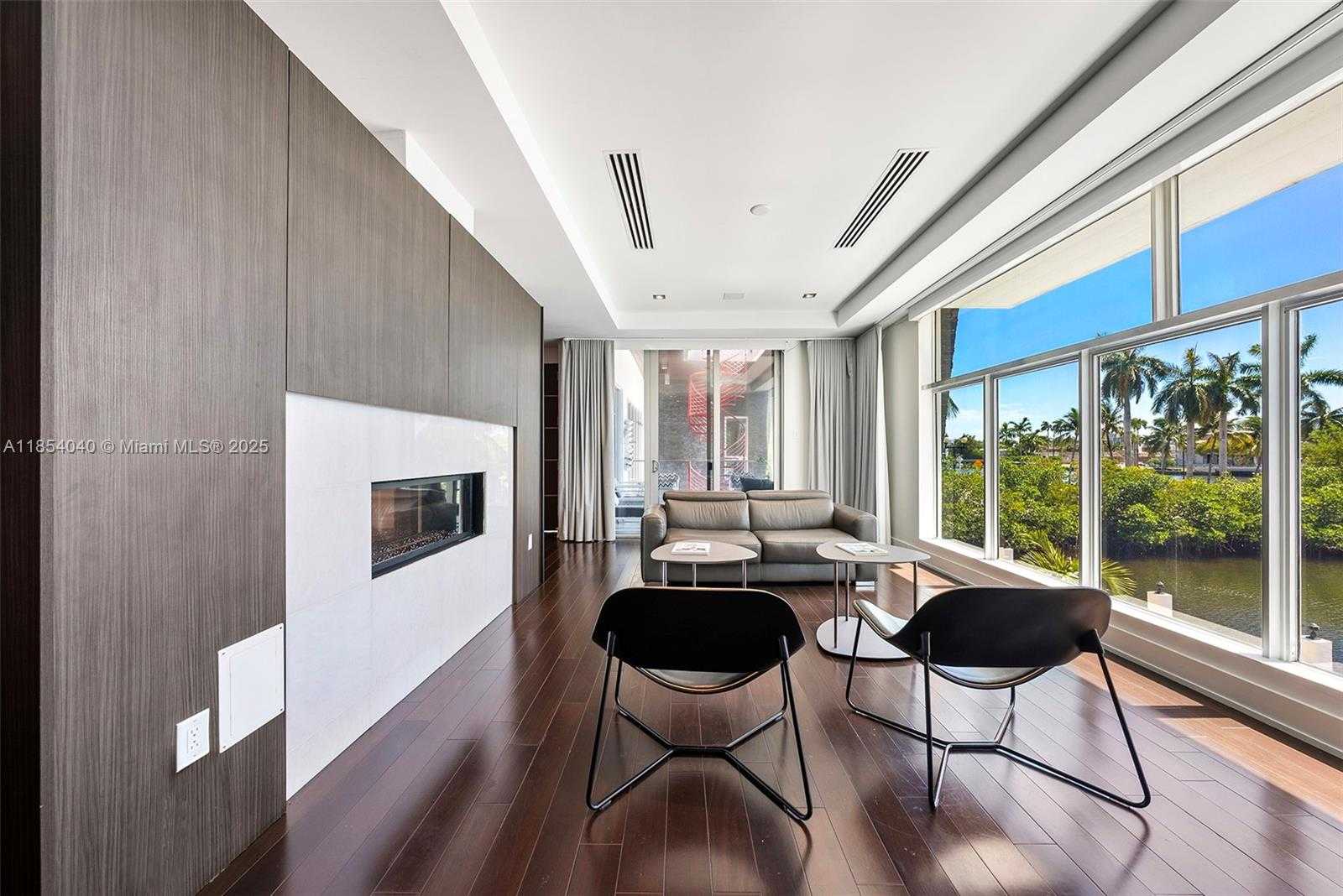 Small Image of 300 ROYAL PLAZA DR, Fort Lauderdale Number 51