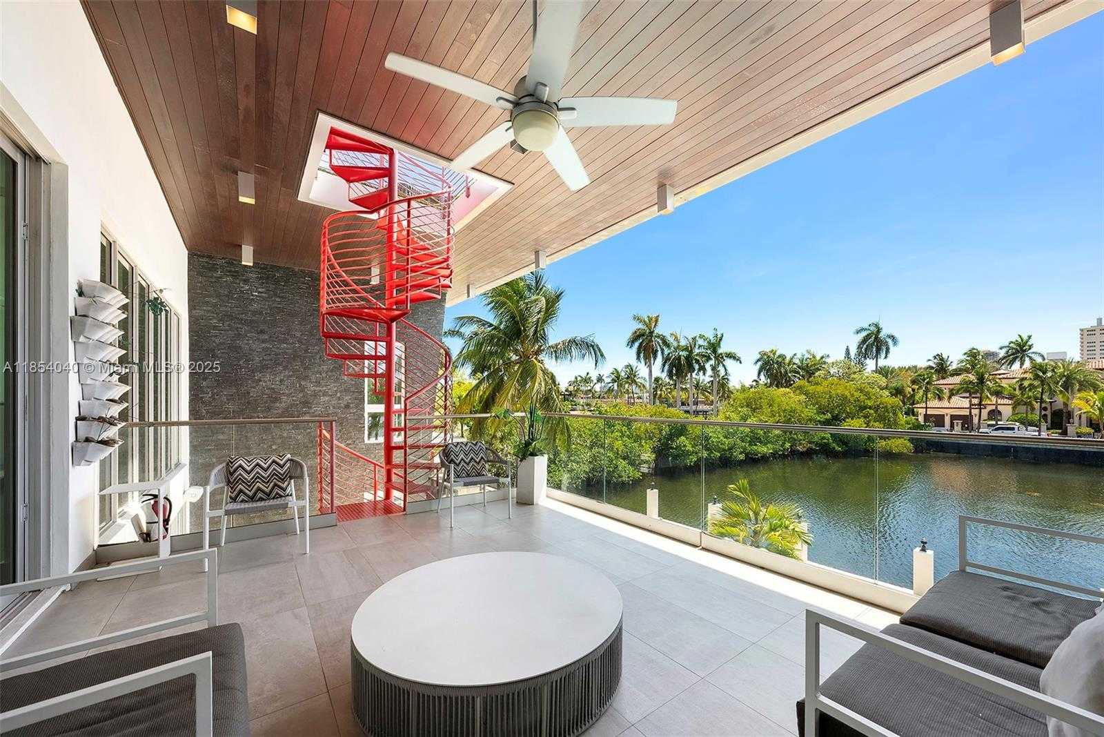 Small Image of 300 ROYAL PLAZA DR, Fort Lauderdale Number 65