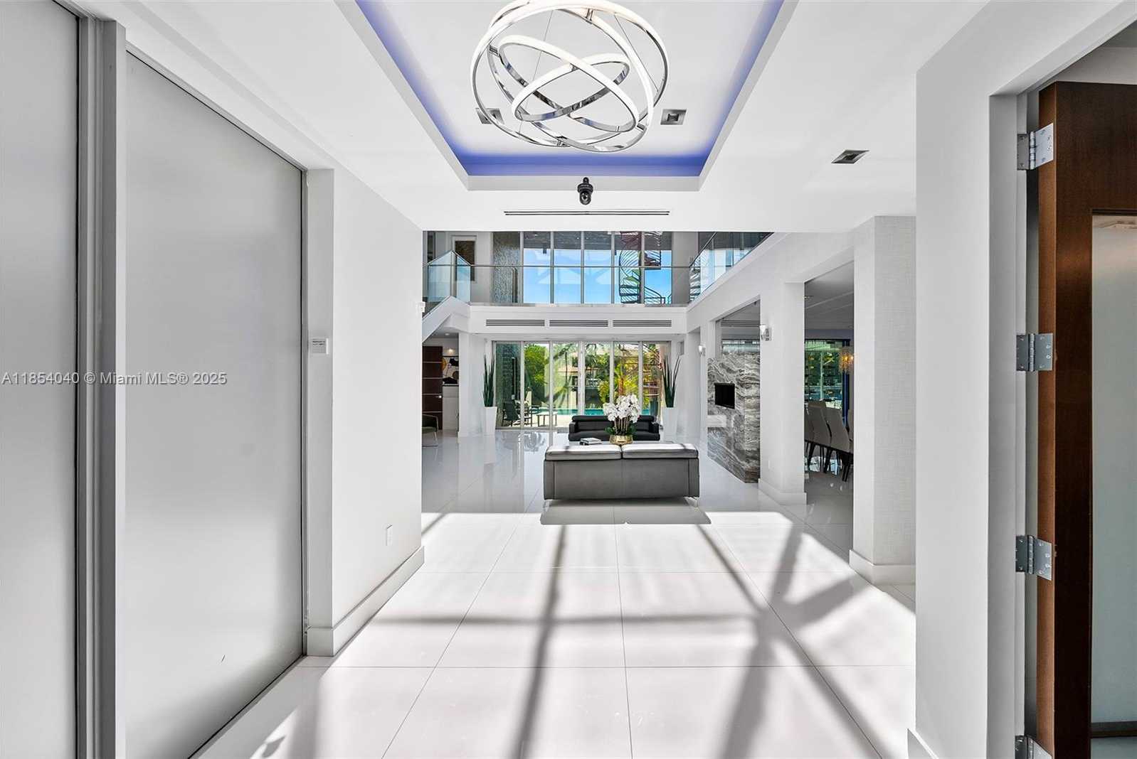 Small Image of 300 ROYAL PLAZA DR, Fort Lauderdale Number 7