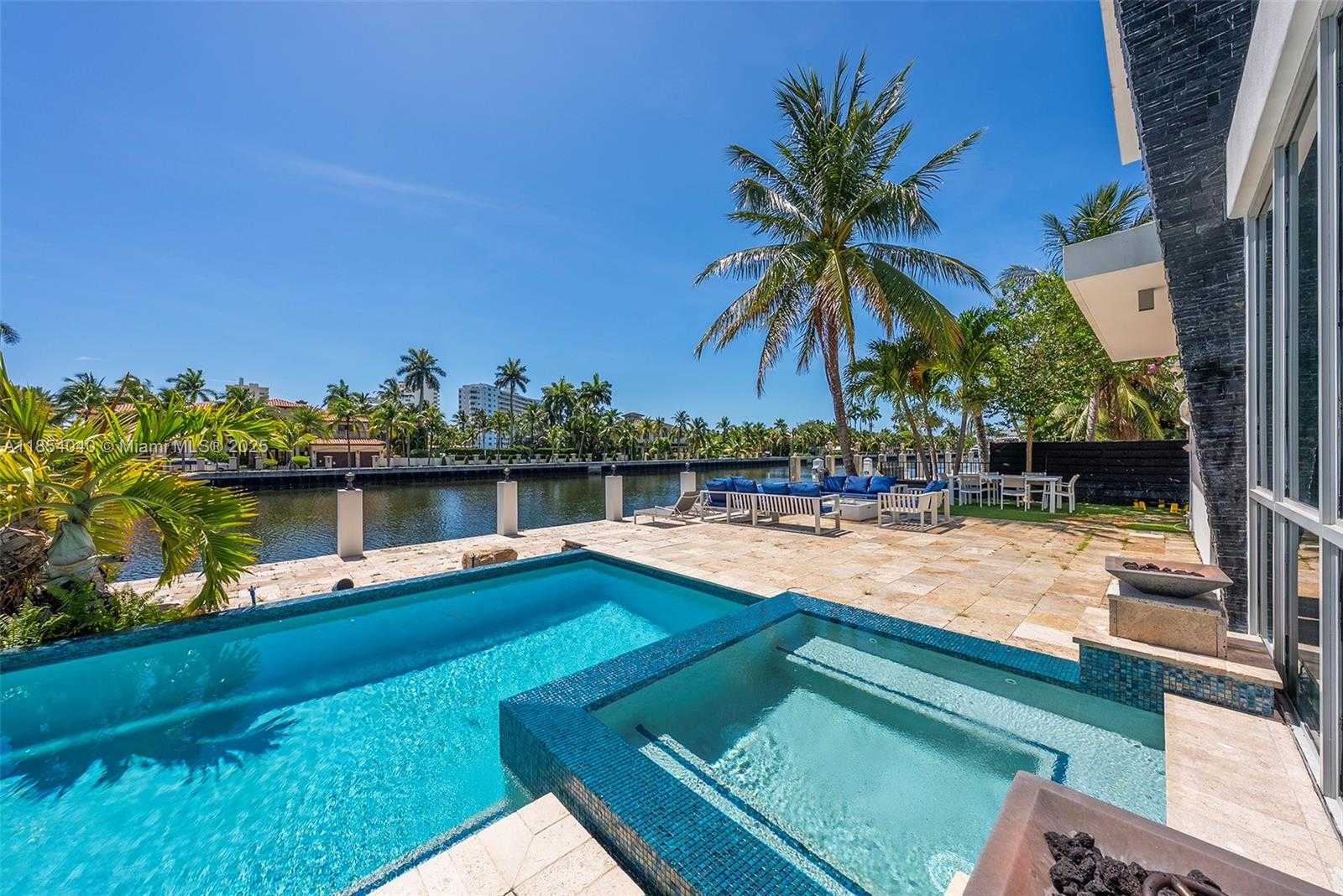 Small Image of 300 ROYAL PLAZA DR, Fort Lauderdale Number 71