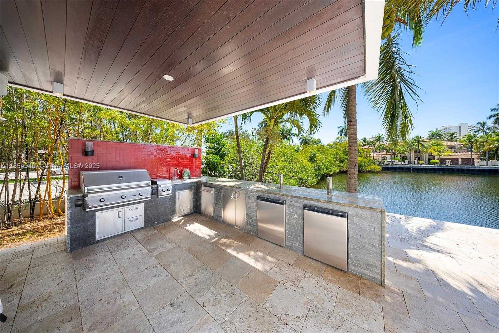 Small Image of 300 ROYAL PLAZA DR, Fort Lauderdale Number 88