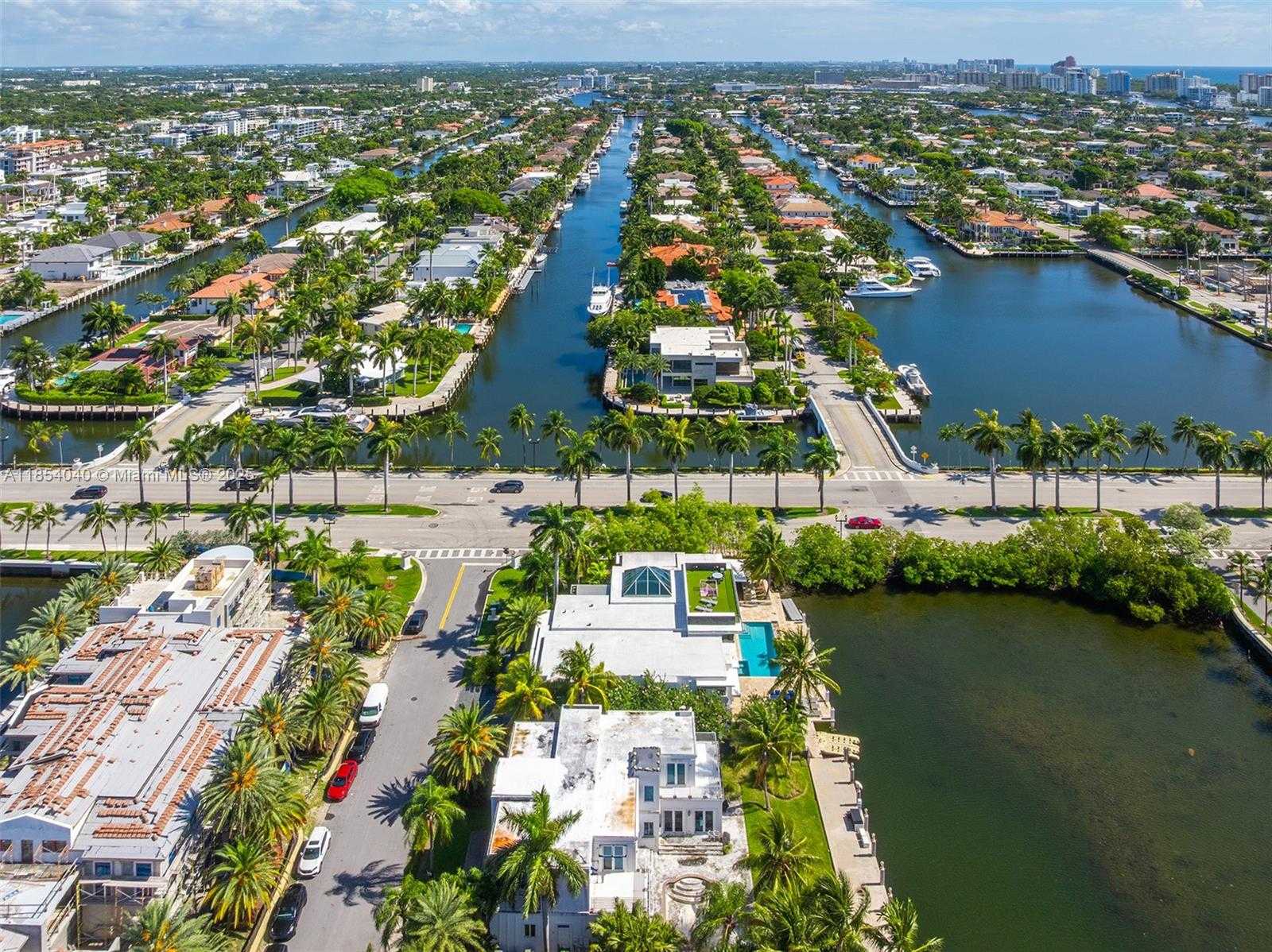 Small Image of 300 ROYAL PLAZA DR, Fort Lauderdale Number 92