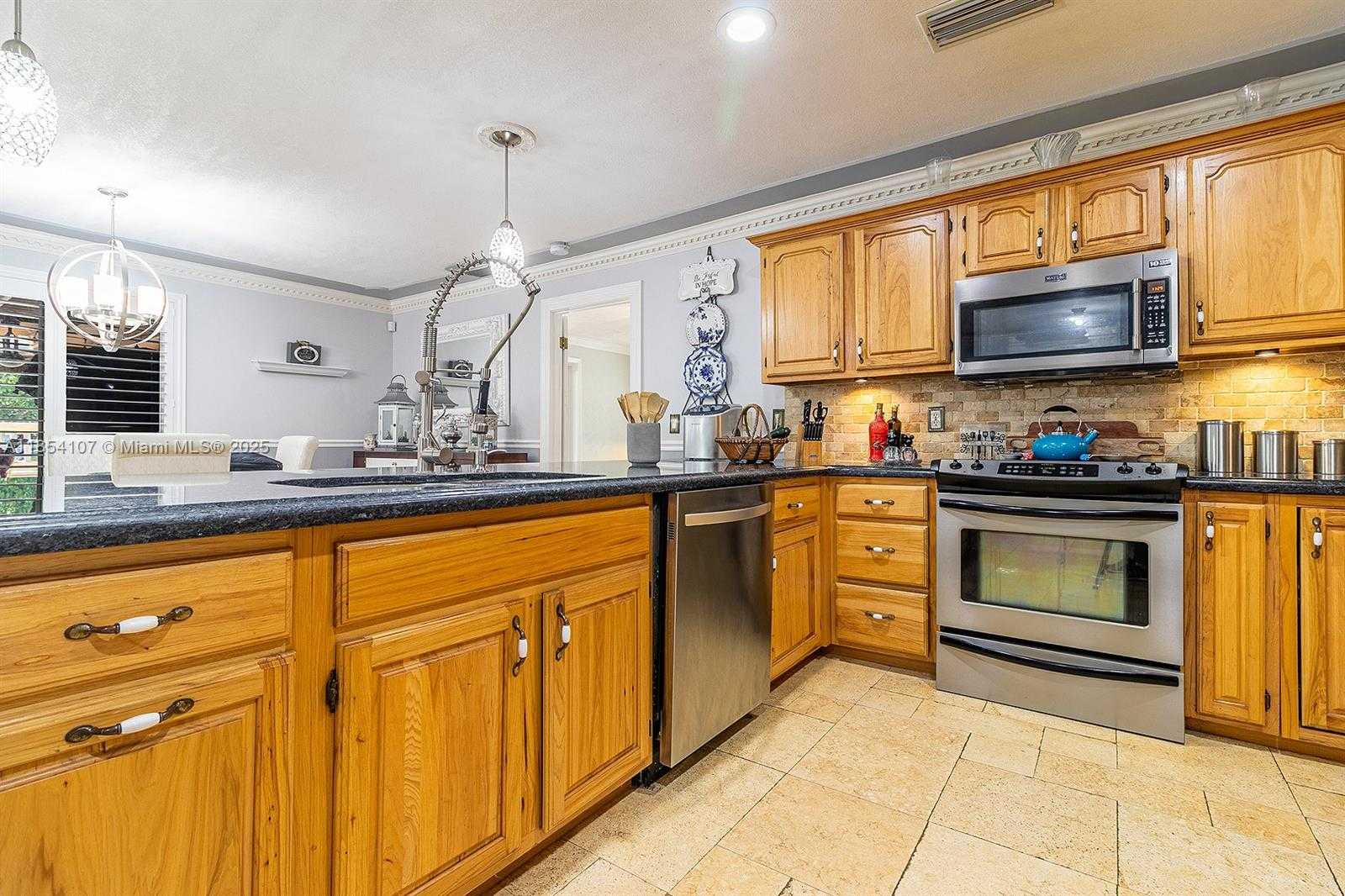 Small Image of 23905 SOUTH WEST 167TH AVE, Homestead Number 3