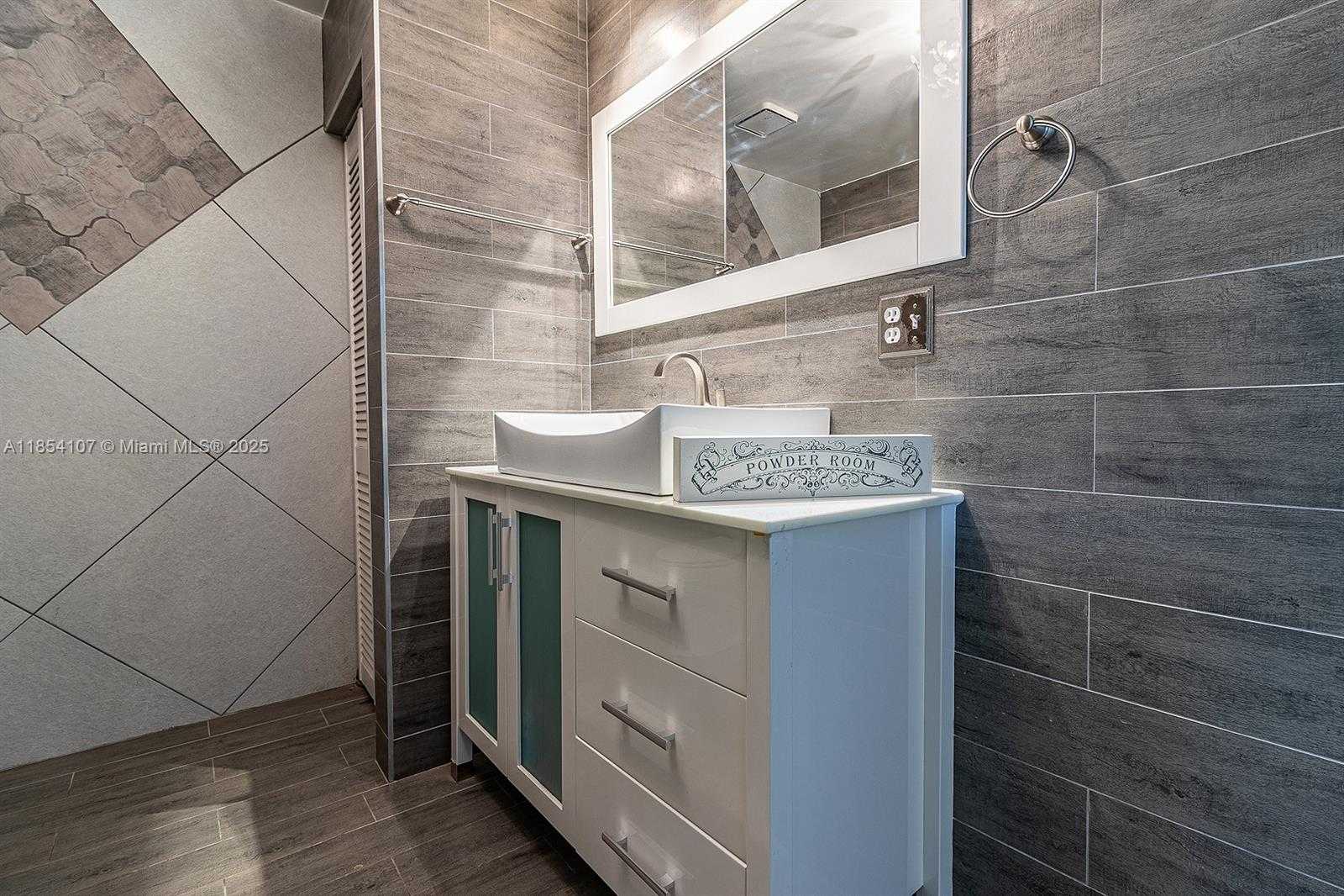 Small Image of 23905 SOUTH WEST 167TH AVE, Homestead Number 33