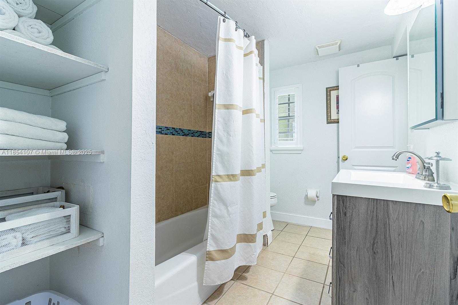 Small Image of 23905 SOUTH WEST 167TH AVE, Homestead Number 76