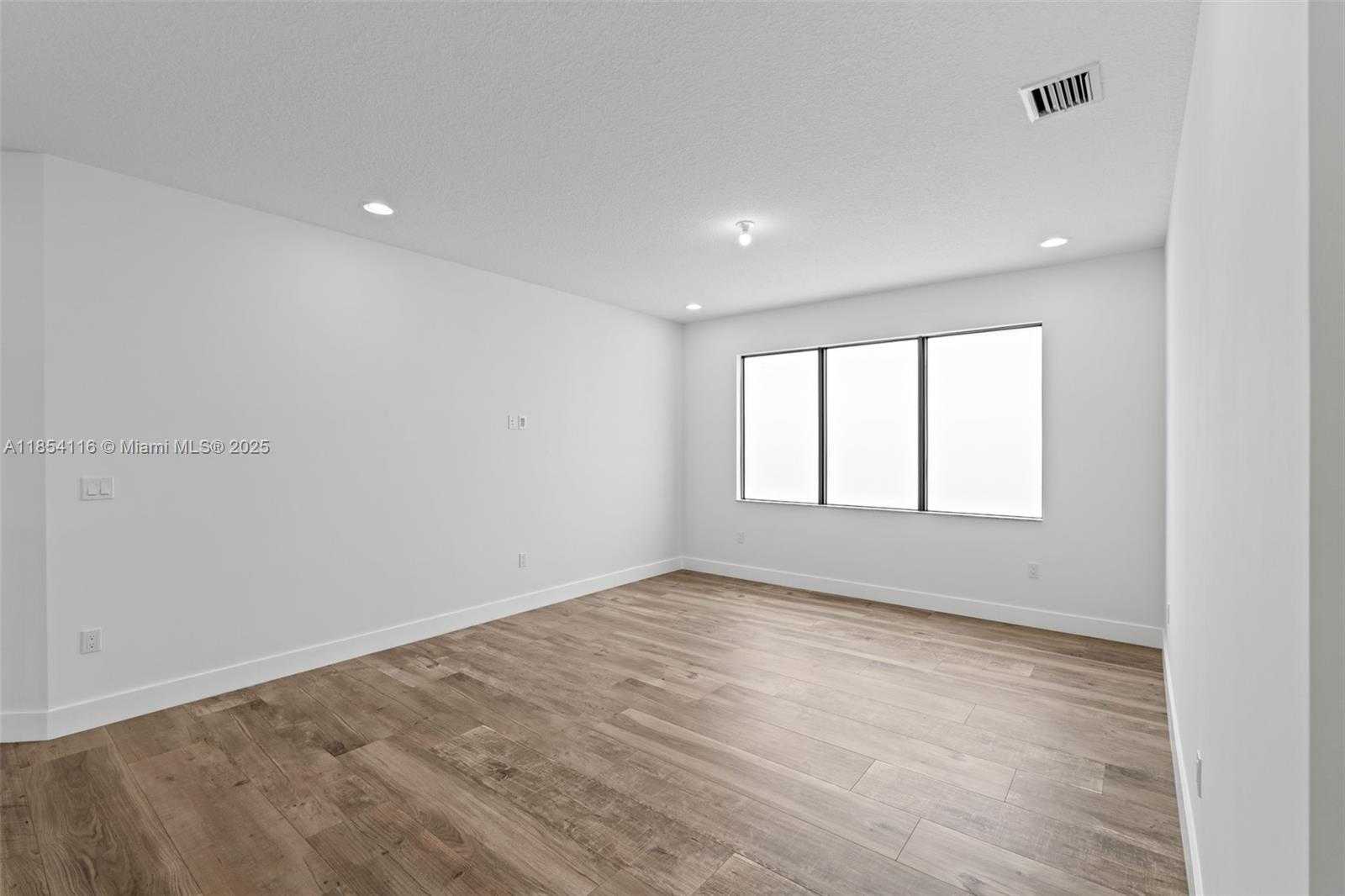 Small Image of 17117 TETON RIVER ROAD, Boca Raton Number 28