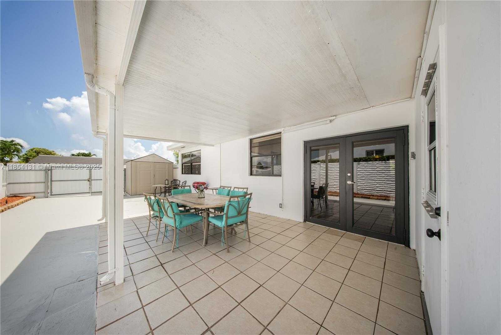 Small Image of 7605 WEST 6TH AVE, Hialeah Number 37