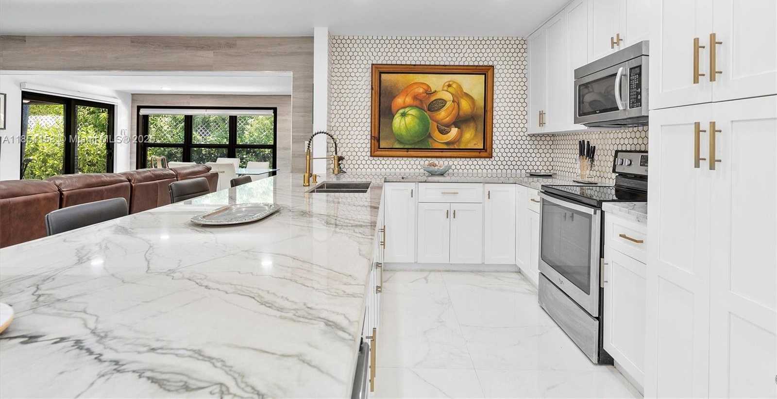 Small Image of 3375 NORTH EAST 20TH AVE, Oakland Park Number 6
