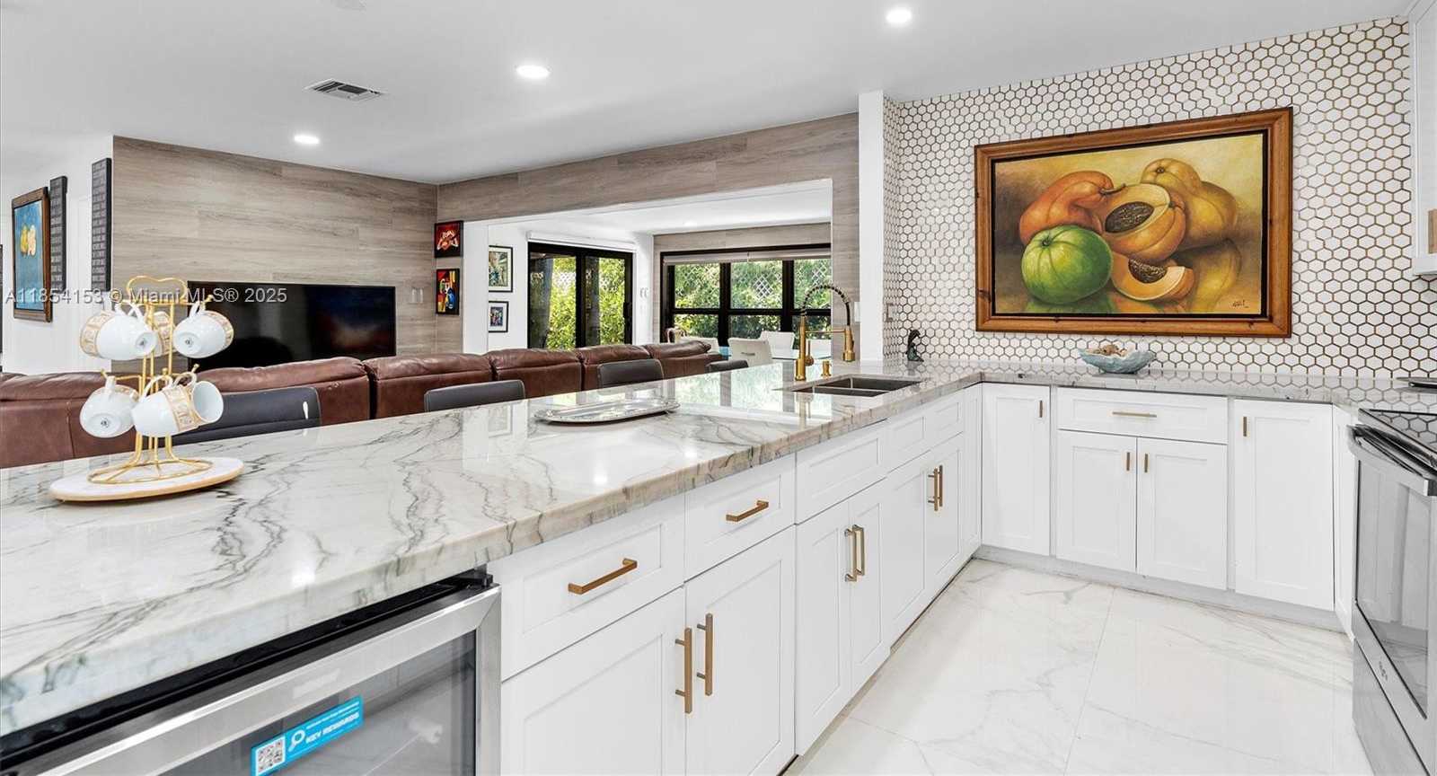 Small Image of 3375 NORTH EAST 20TH AVE, Oakland Park Number 7