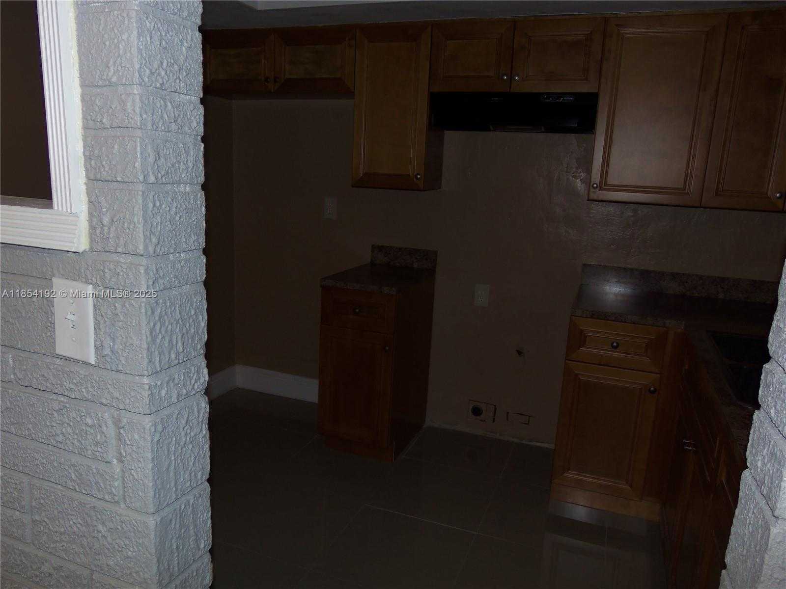 Small Image of 5960 NORTH WEST 16TH CT, Sunrise Number 11