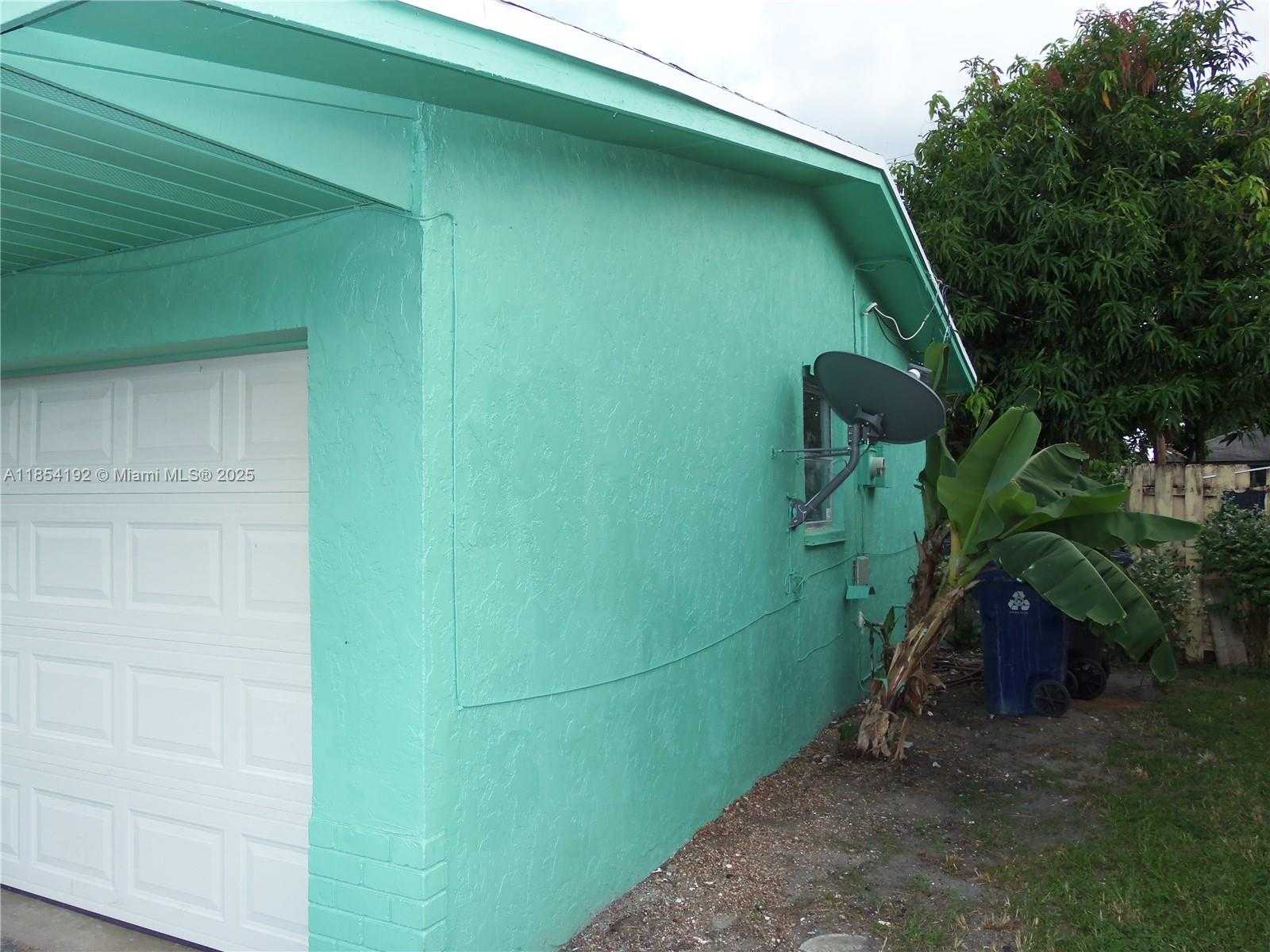 Small Image of 5960 NORTH WEST 16TH CT, Sunrise Number 19