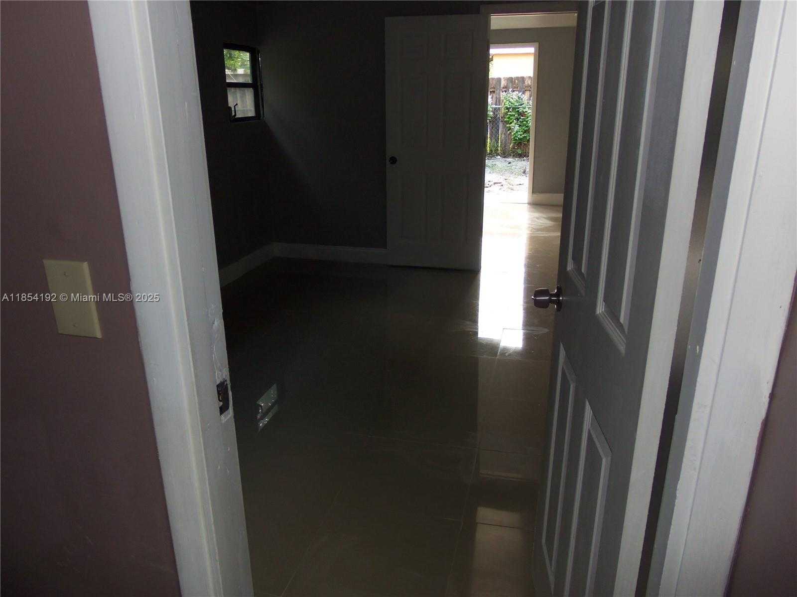 Small Image of 5960 NORTH WEST 16TH CT, Sunrise Number 6