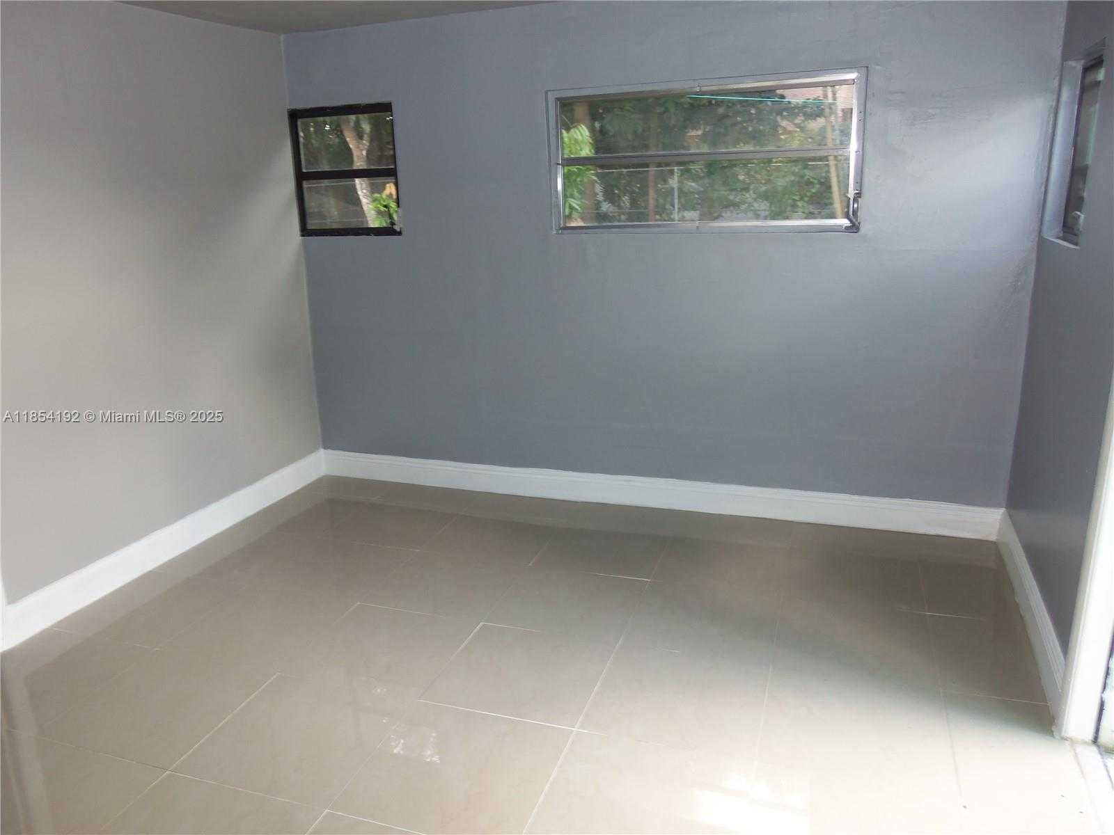 Small Image of 5960 NORTH WEST 16TH CT, Sunrise Number 7