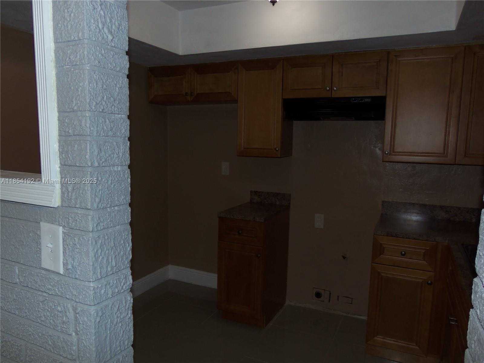 Small Image of 5960 NORTH WEST 16TH CT, Sunrise Number 9