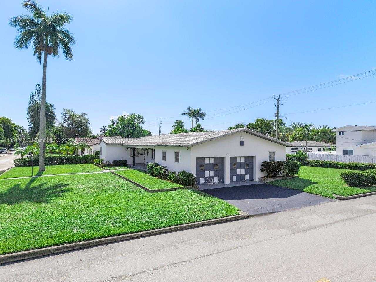 Small Image of 1150 ADAMS ST, Hollywood Number 25