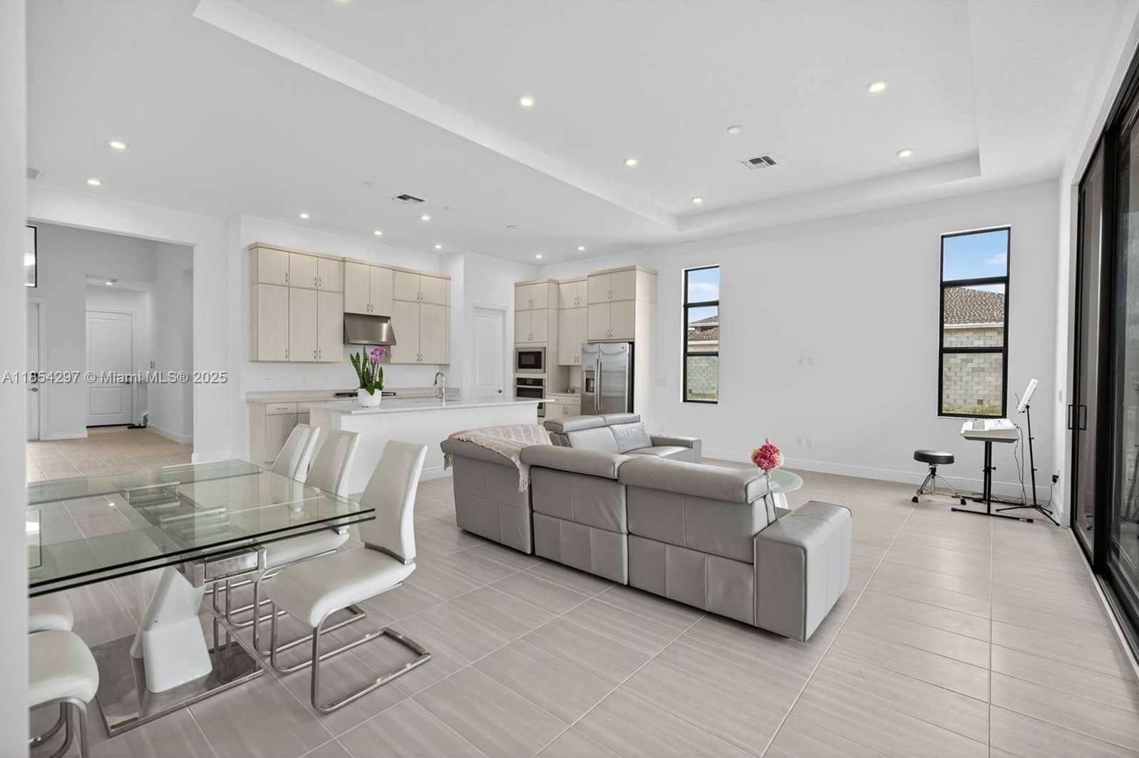Small Image of 9594 ST GERMAIN DR, Palm Beach Gardens Number 19