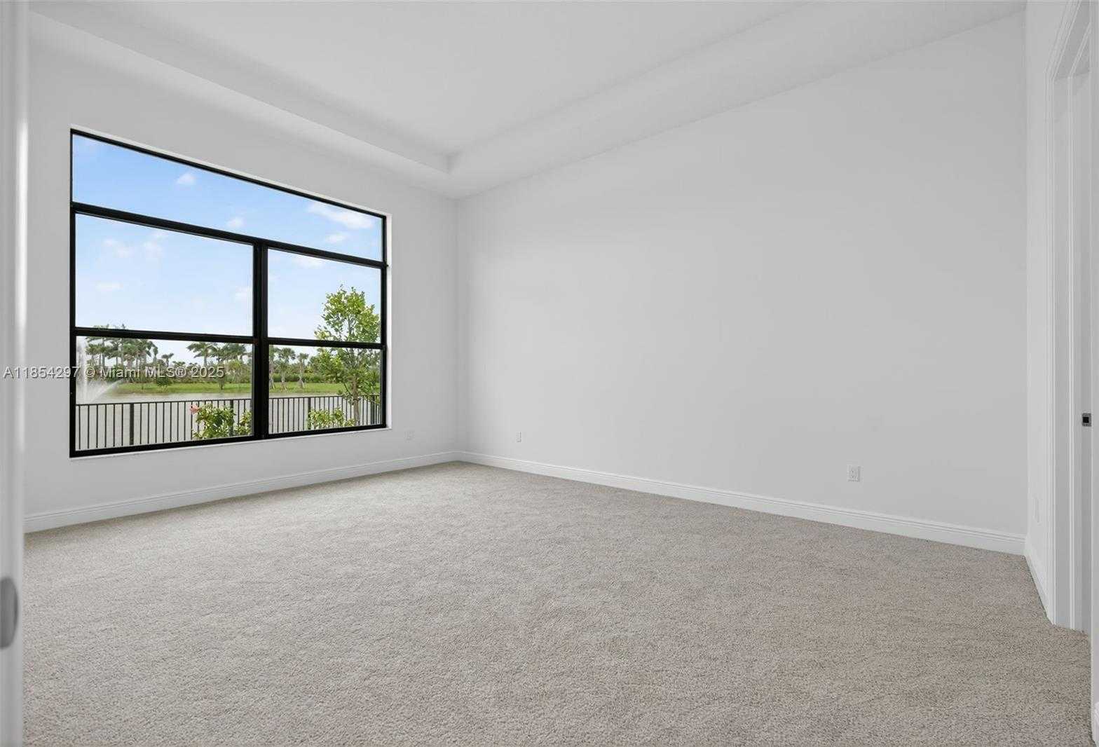 Small Image of 9594 ST GERMAIN DR, Palm Beach Gardens Number 27