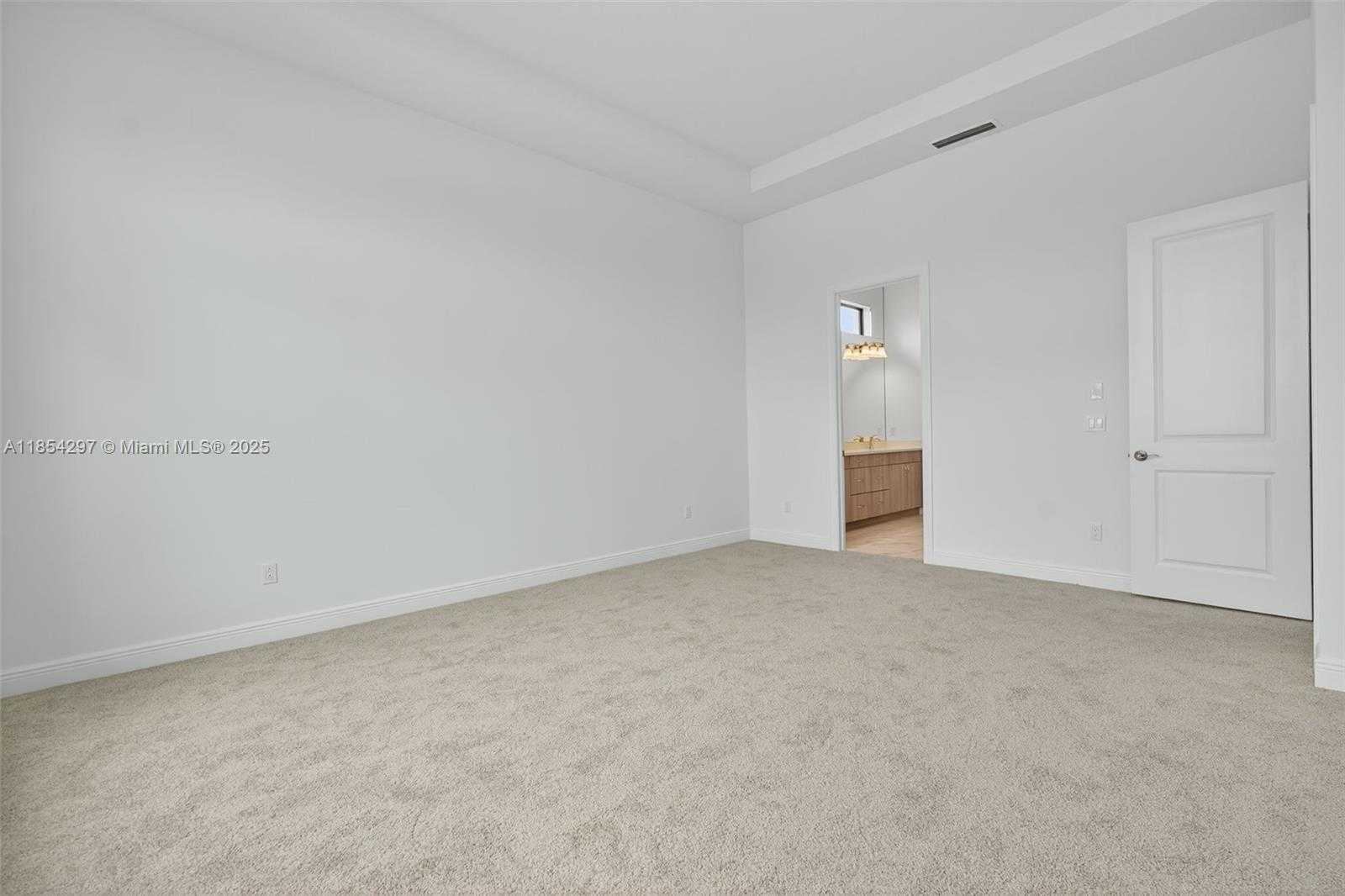 Small Image of 9594 ST GERMAIN DR, Palm Beach Gardens Number 29