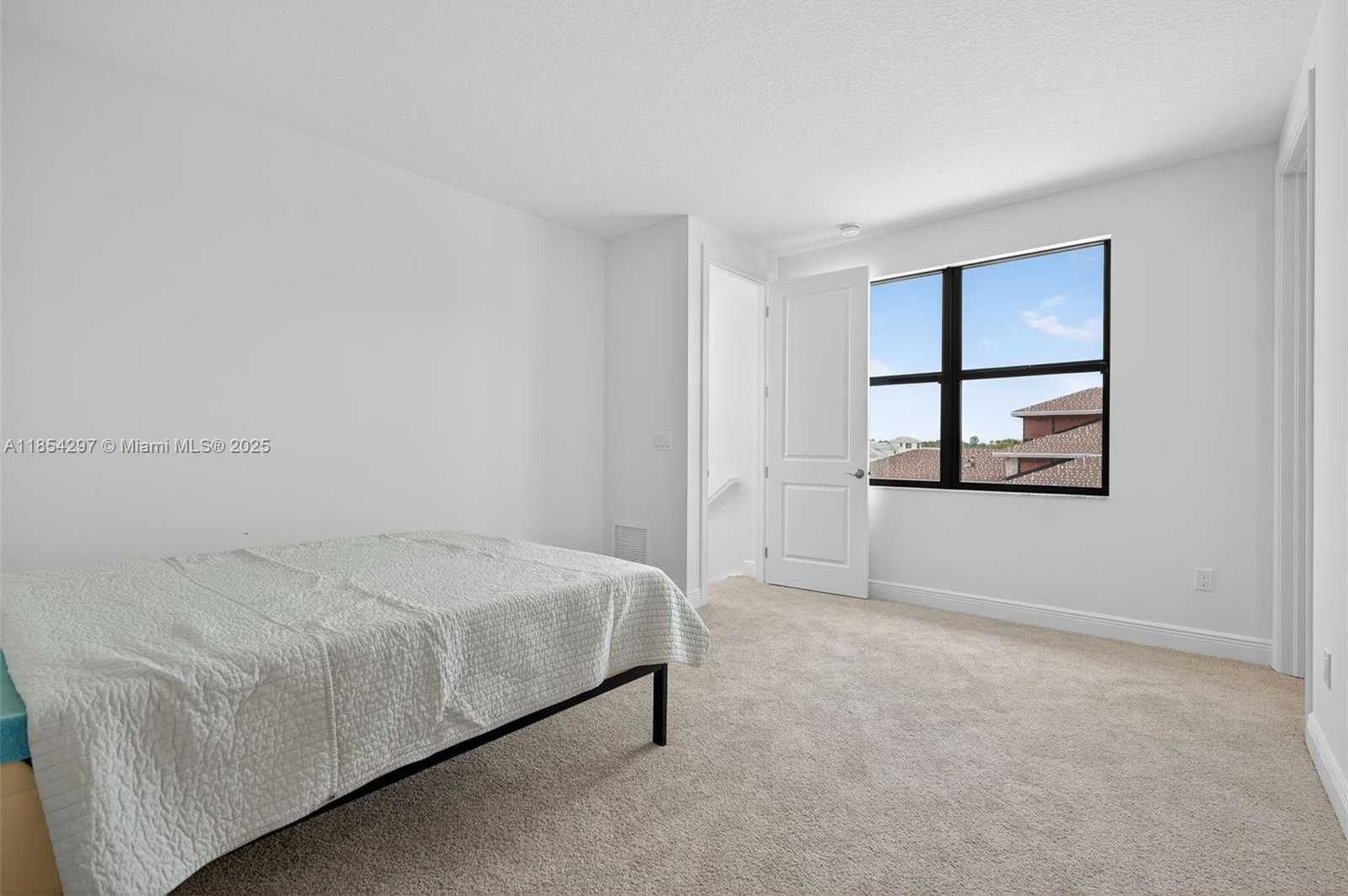 Small Image of 9594 ST GERMAIN DR, Palm Beach Gardens Number 35