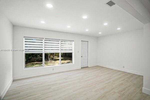 Small Image of 770 NORTH WEST 38TH ST, Oakland Park Number 28