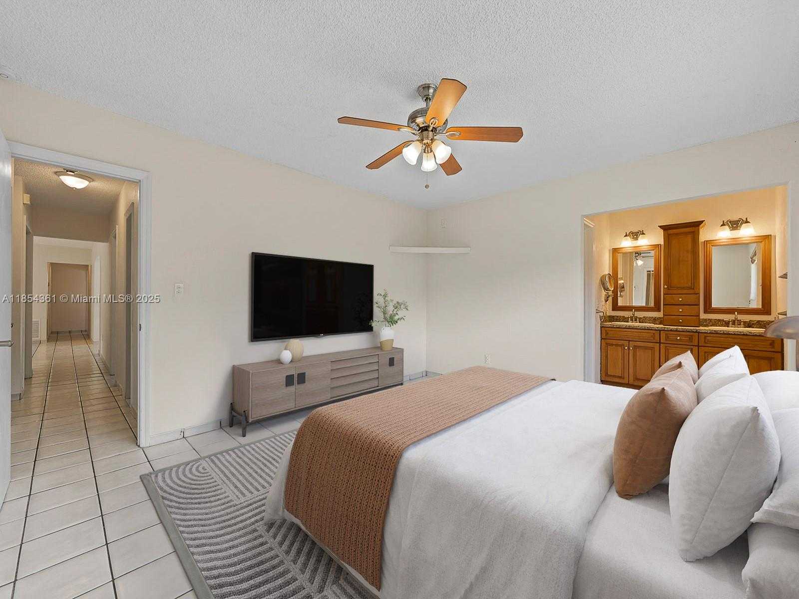 Small Image of 17222 SOUTH WEST 88TH AVE, Palmetto Bay Number 28