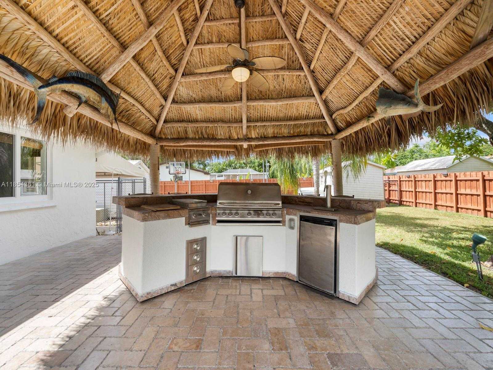 Small Image of 17222 SOUTH WEST 88TH AVE, Palmetto Bay Number 37