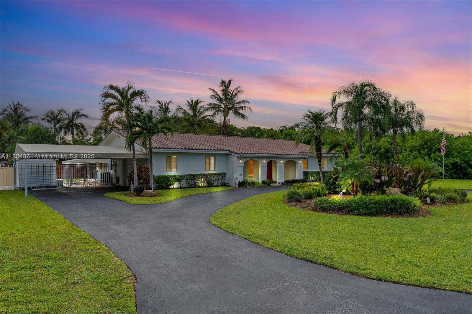 Small Image of 17222 SOUTH WEST 88TH AVE, Palmetto Bay Number 52