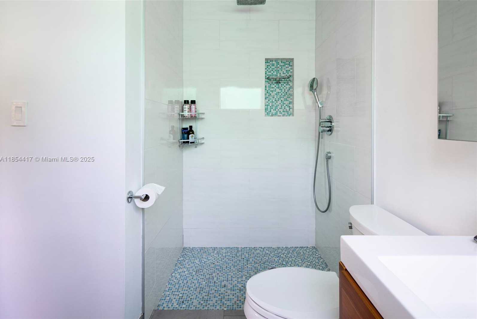 Small Image of 955 VAN BUREN ST, Hollywood Number 27
