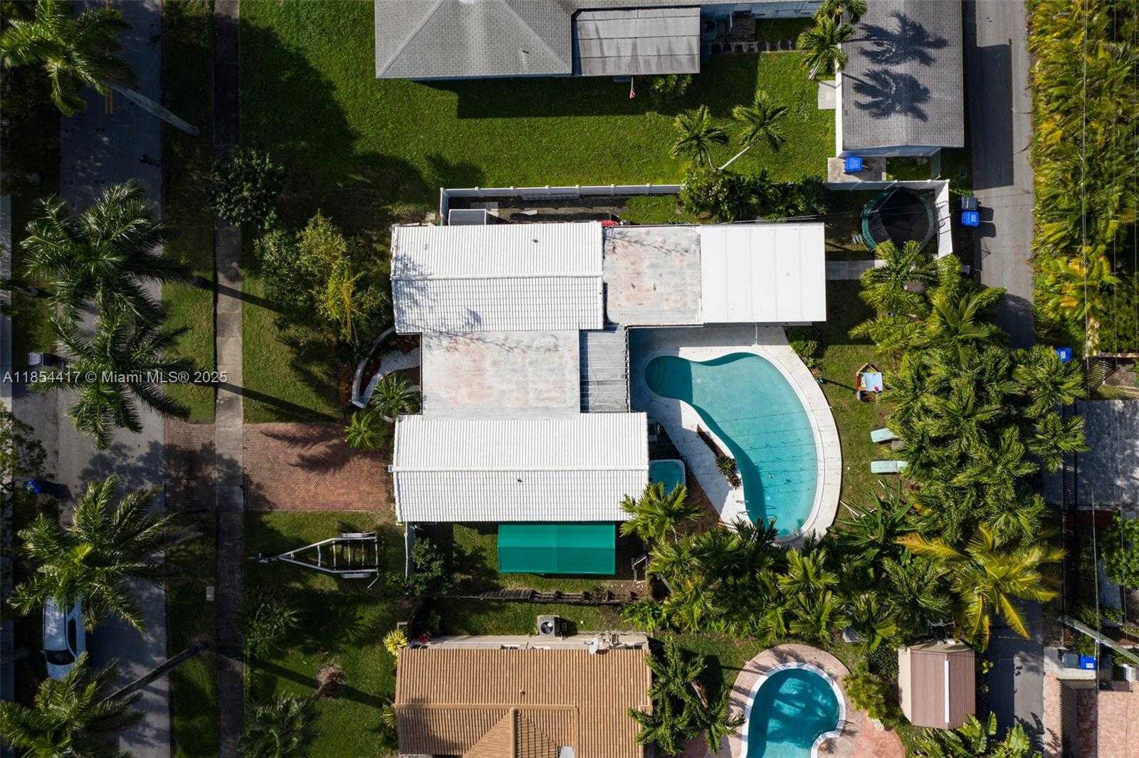 Small Image of 955 VAN BUREN ST, Hollywood Number 33