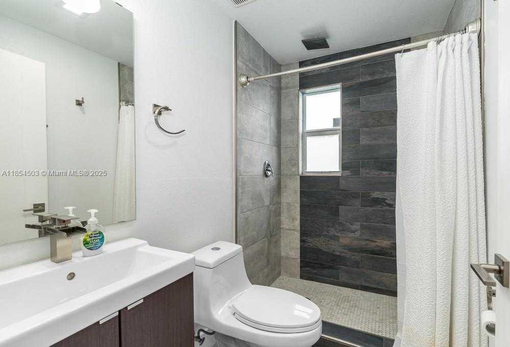 Small Image of 16110 NORTH WEST 26TH AVE, Miami Gardens Number 16