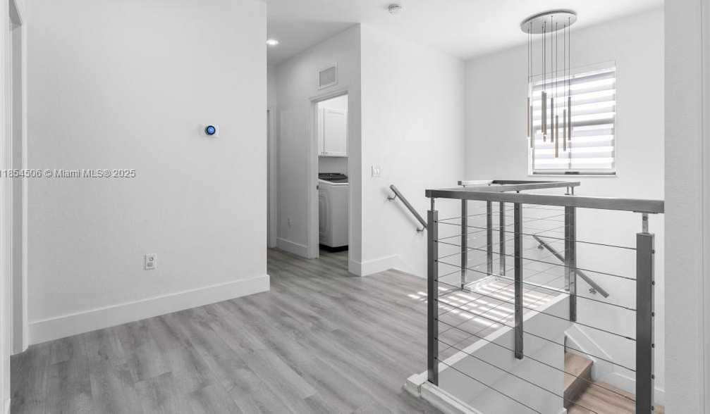 Small Image of 10023 NORTH WEST 89TH TER, Doral Number 21