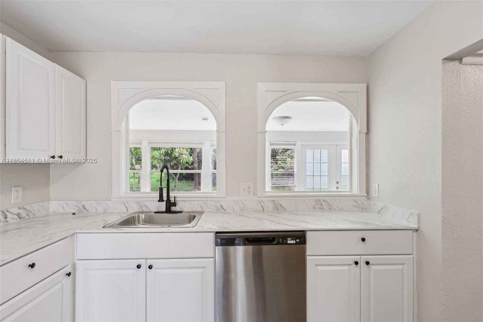 Small Image of 11382 NORTH 59TH ST N, West Palm Beach Number 13