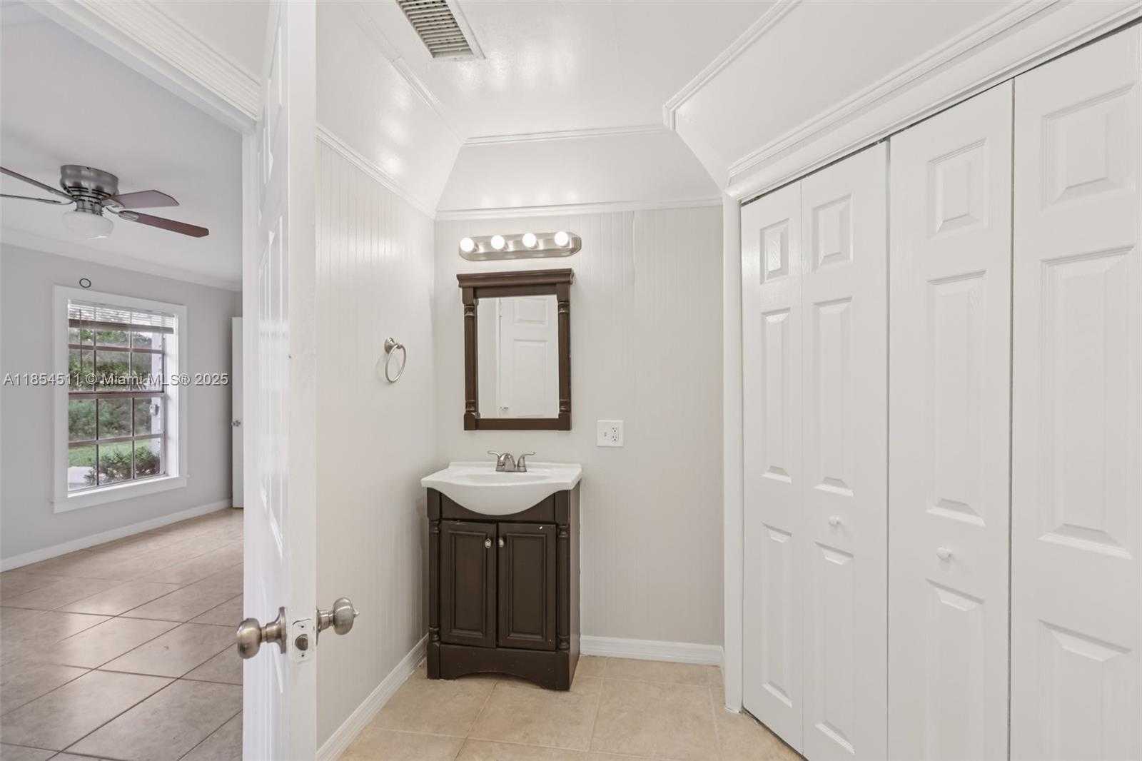 Small Image of 11382 NORTH 59TH ST N, West Palm Beach Number 42