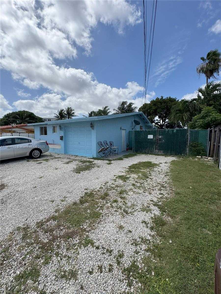 Small Image of 490 WEST 53RD ST, Hialeah Number 2