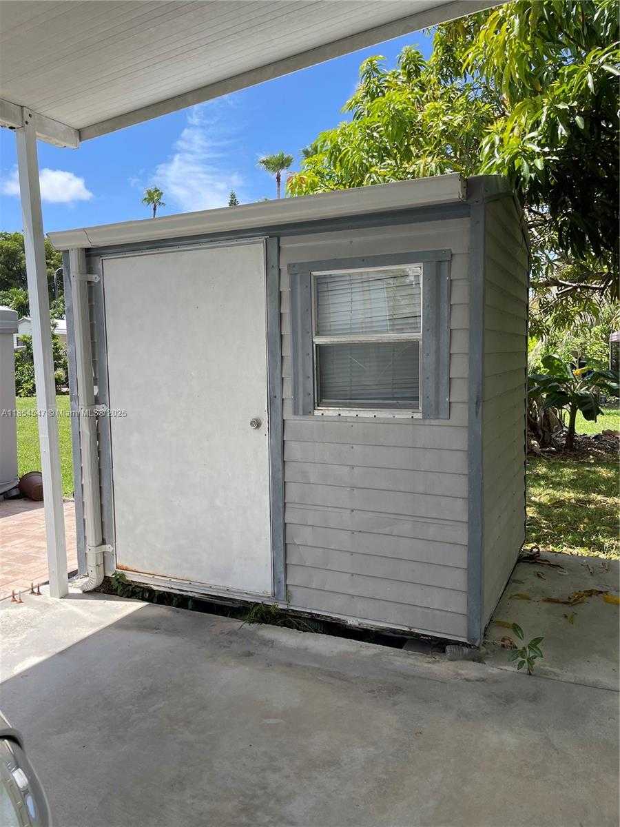 Small Image of Homestead Number 9