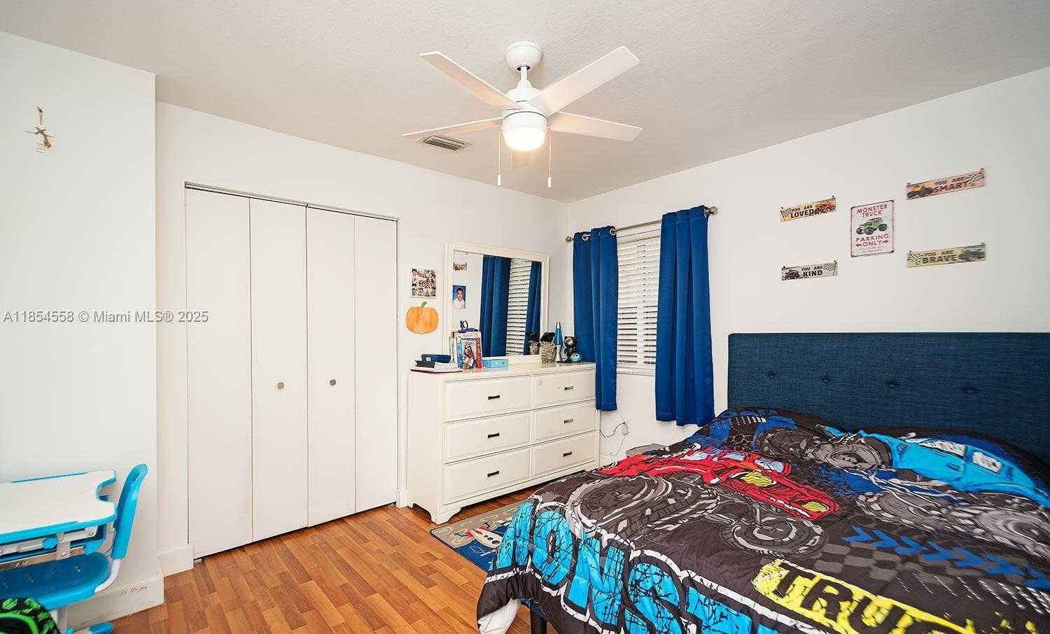 Small Image of 961 NORTH EAST 36TH AVE, Homestead Number 15