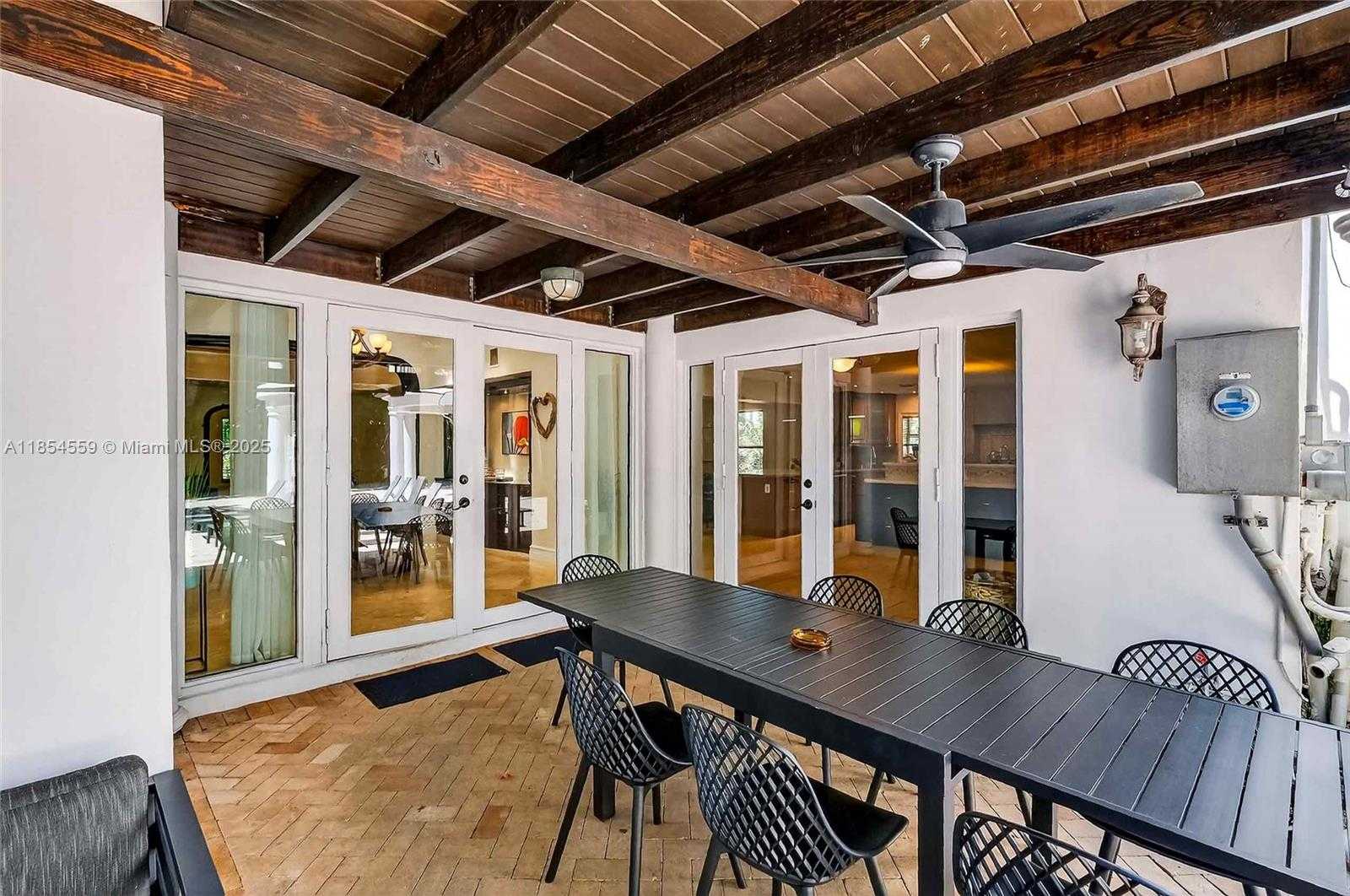 Small Image of 1051 NORTH EAST 89TH ST, Miami Number 10