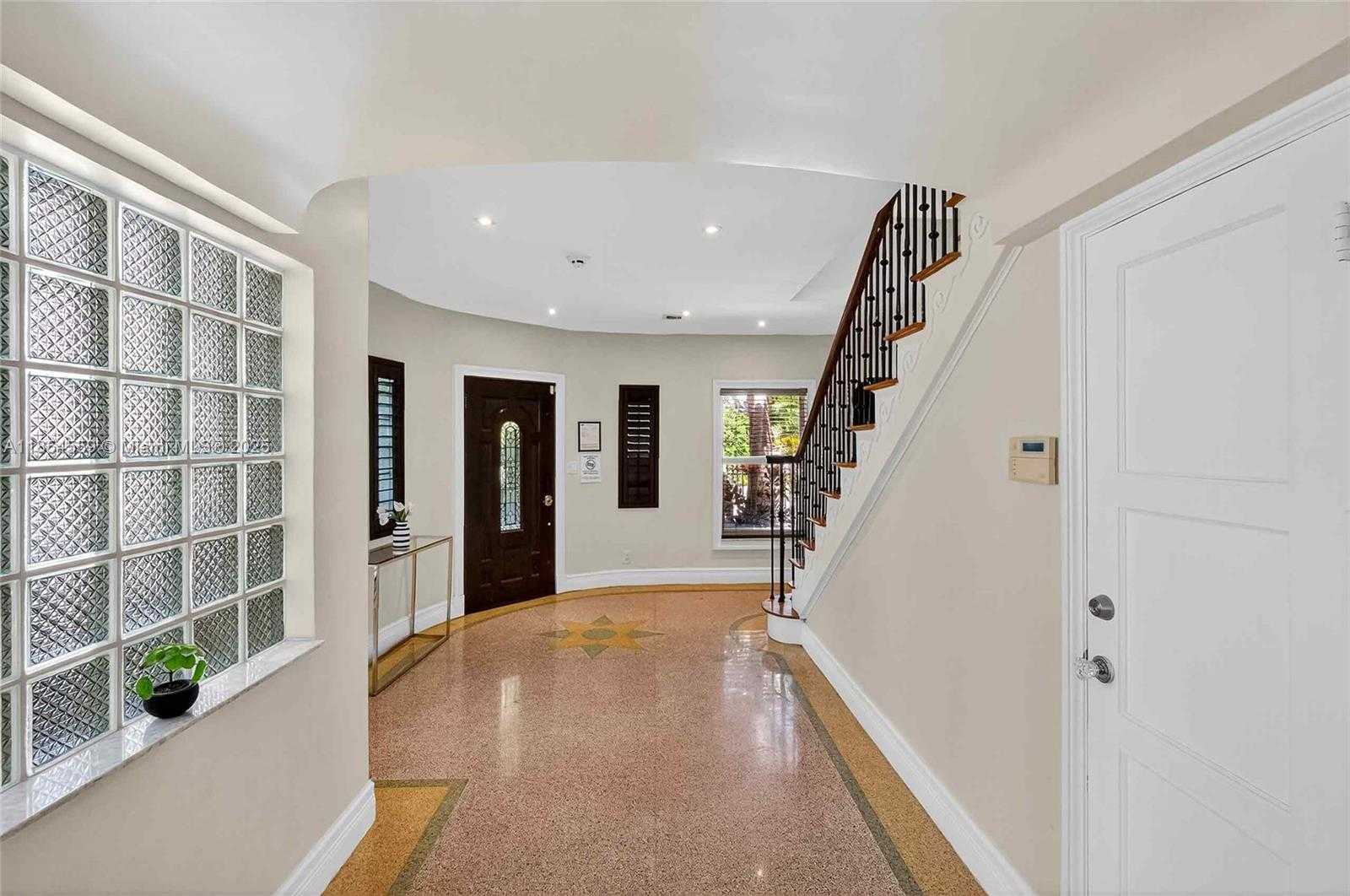 Small Image of 1051 NORTH EAST 89TH ST, Miami Number 14
