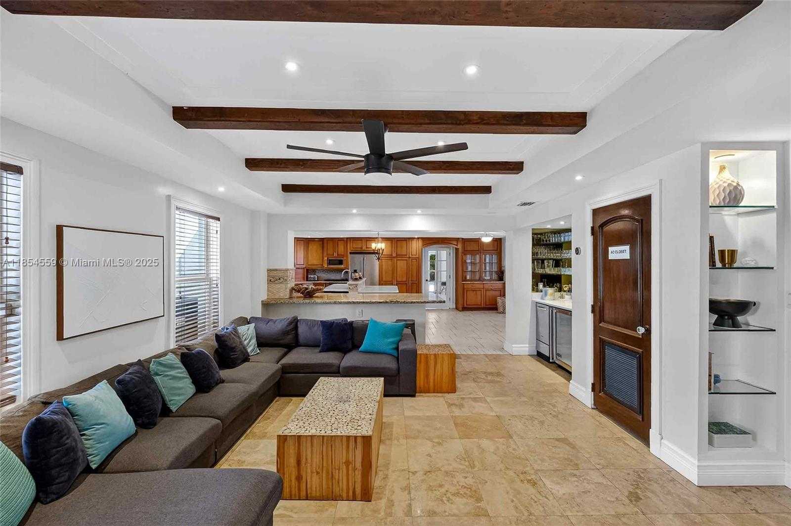 Small Image of 1051 NORTH EAST 89TH ST, Miami Number 18