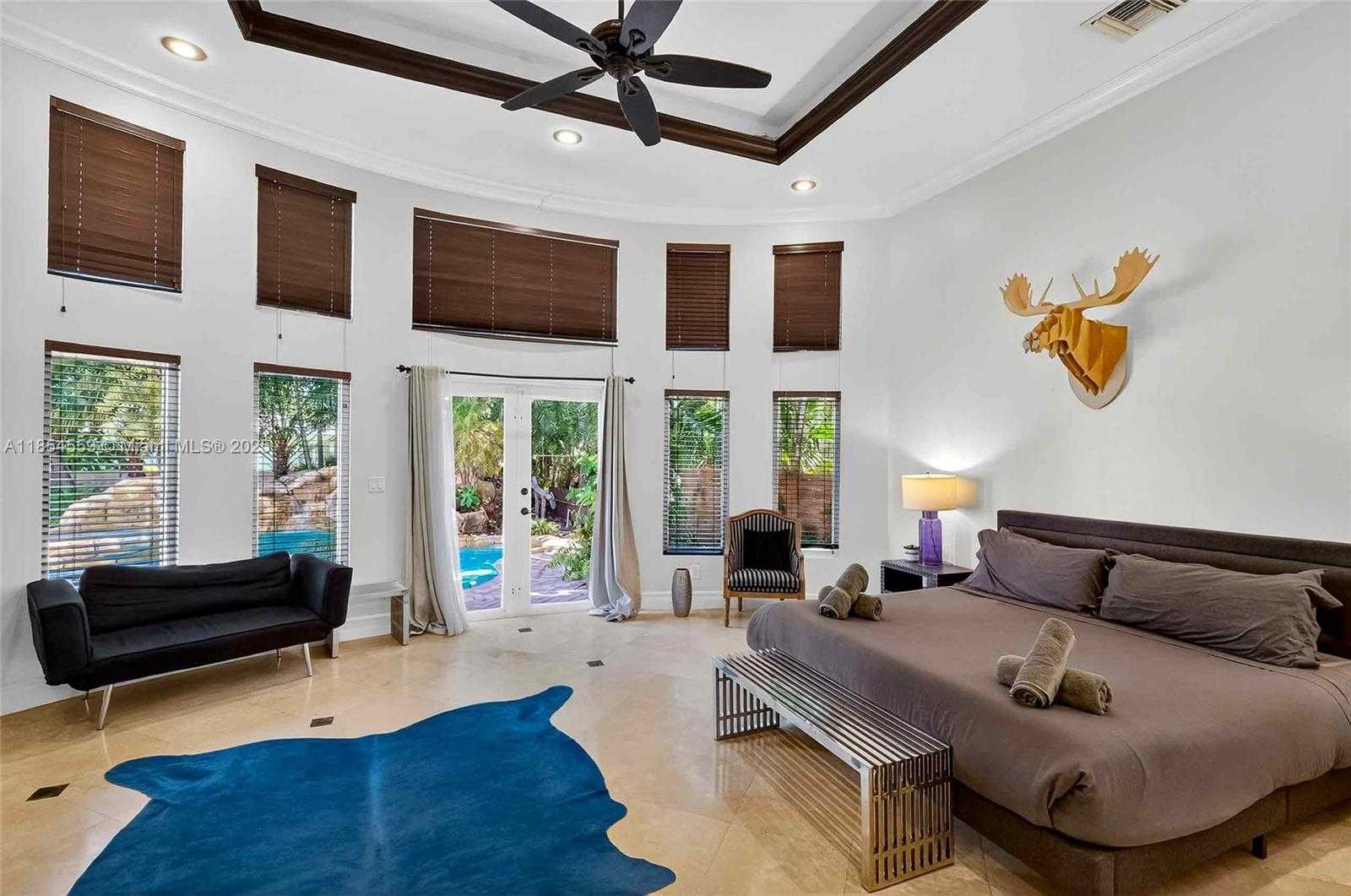 Small Image of 1051 NORTH EAST 89TH ST, Miami Number 36