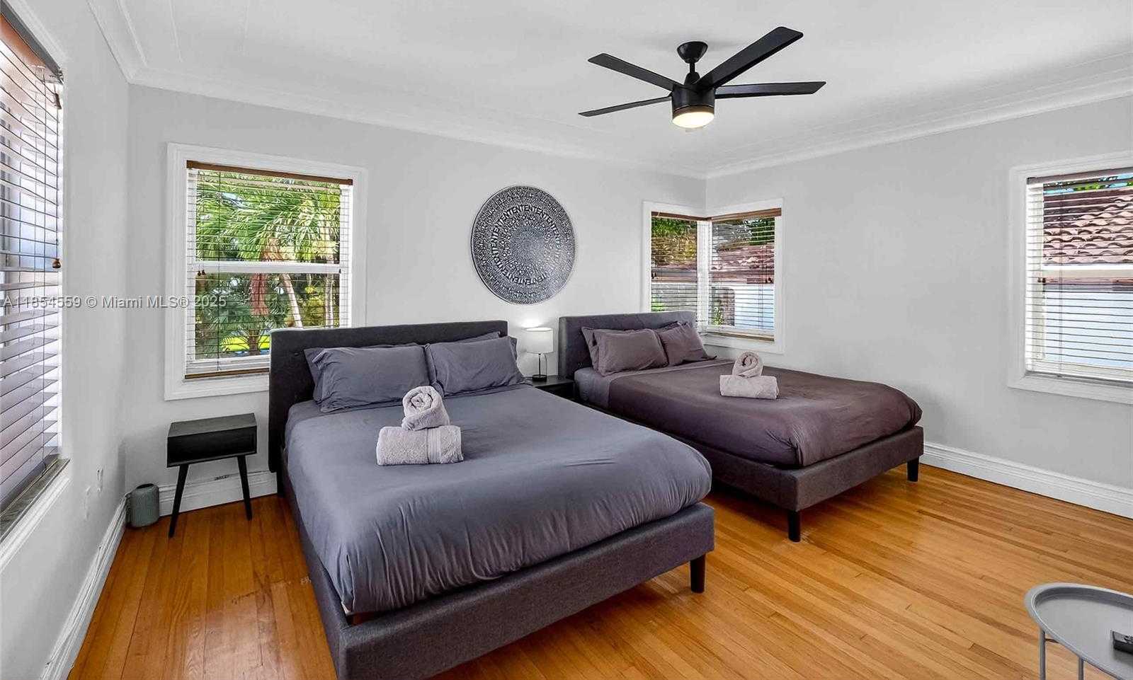 Small Image of 1051 NORTH EAST 89TH ST, Miami Number 55