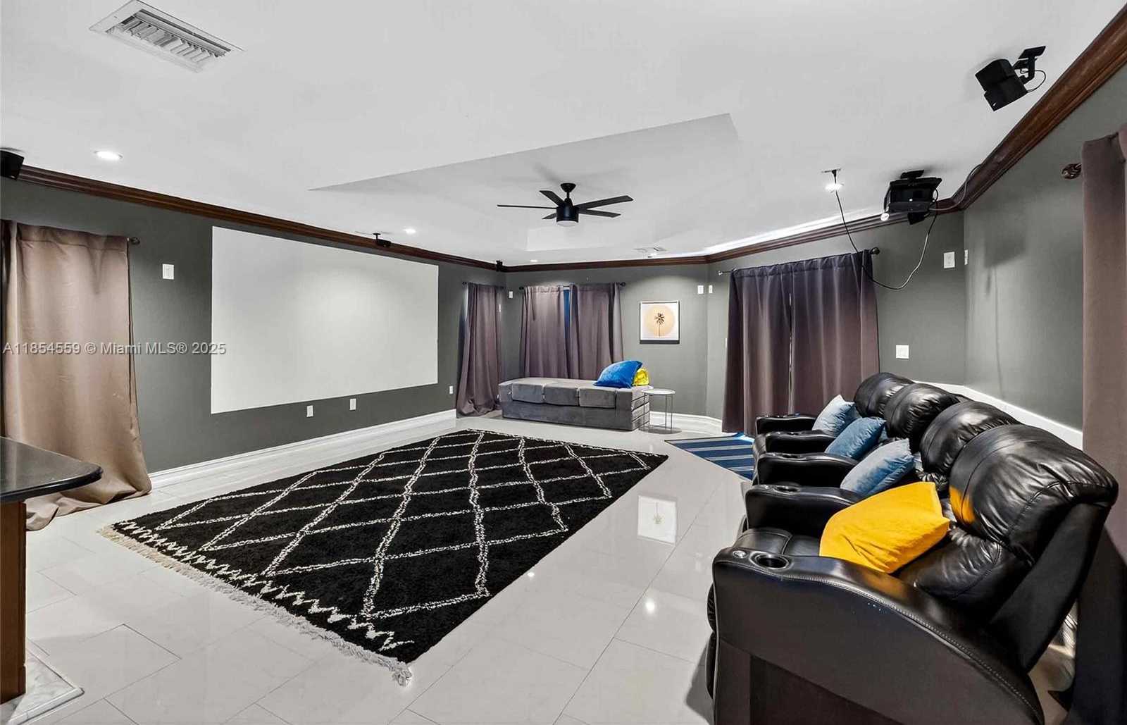 Small Image of 1051 NORTH EAST 89TH ST, Miami Number 67
