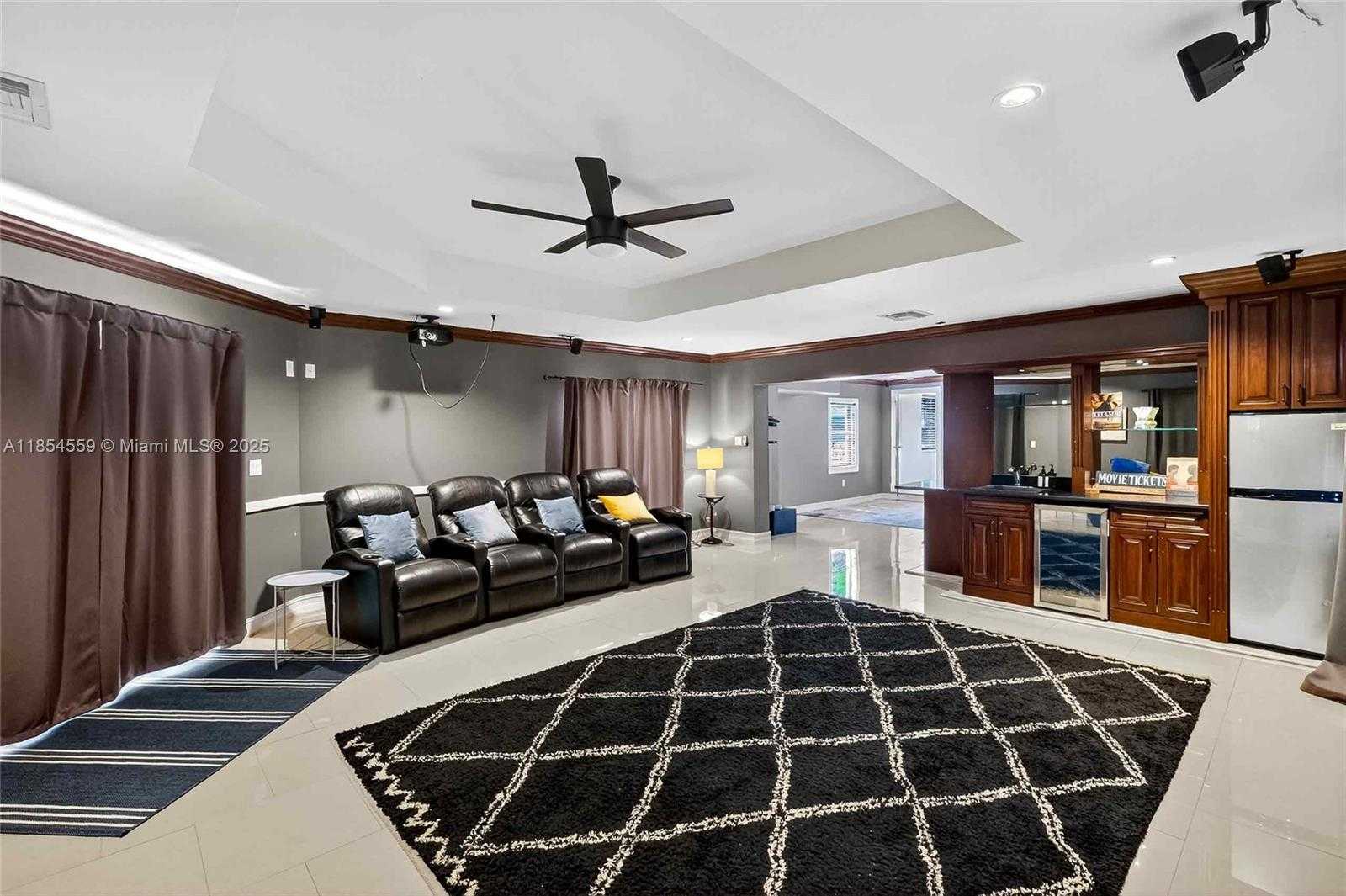 Small Image of 1051 NORTH EAST 89TH ST, Miami Number 68