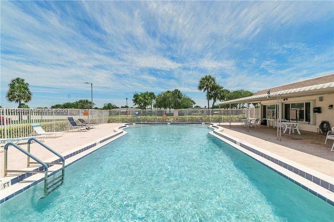 Small Image of 6960 NORTH WEST 11TH CT, Margate Number 15