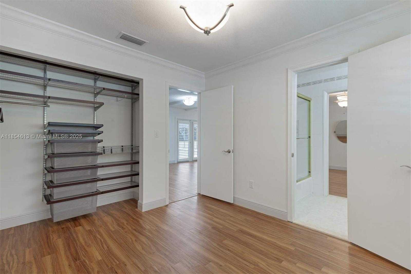 Small Image of 7715 SOUTH WEST 122ND ST, Pinecrest Number 13