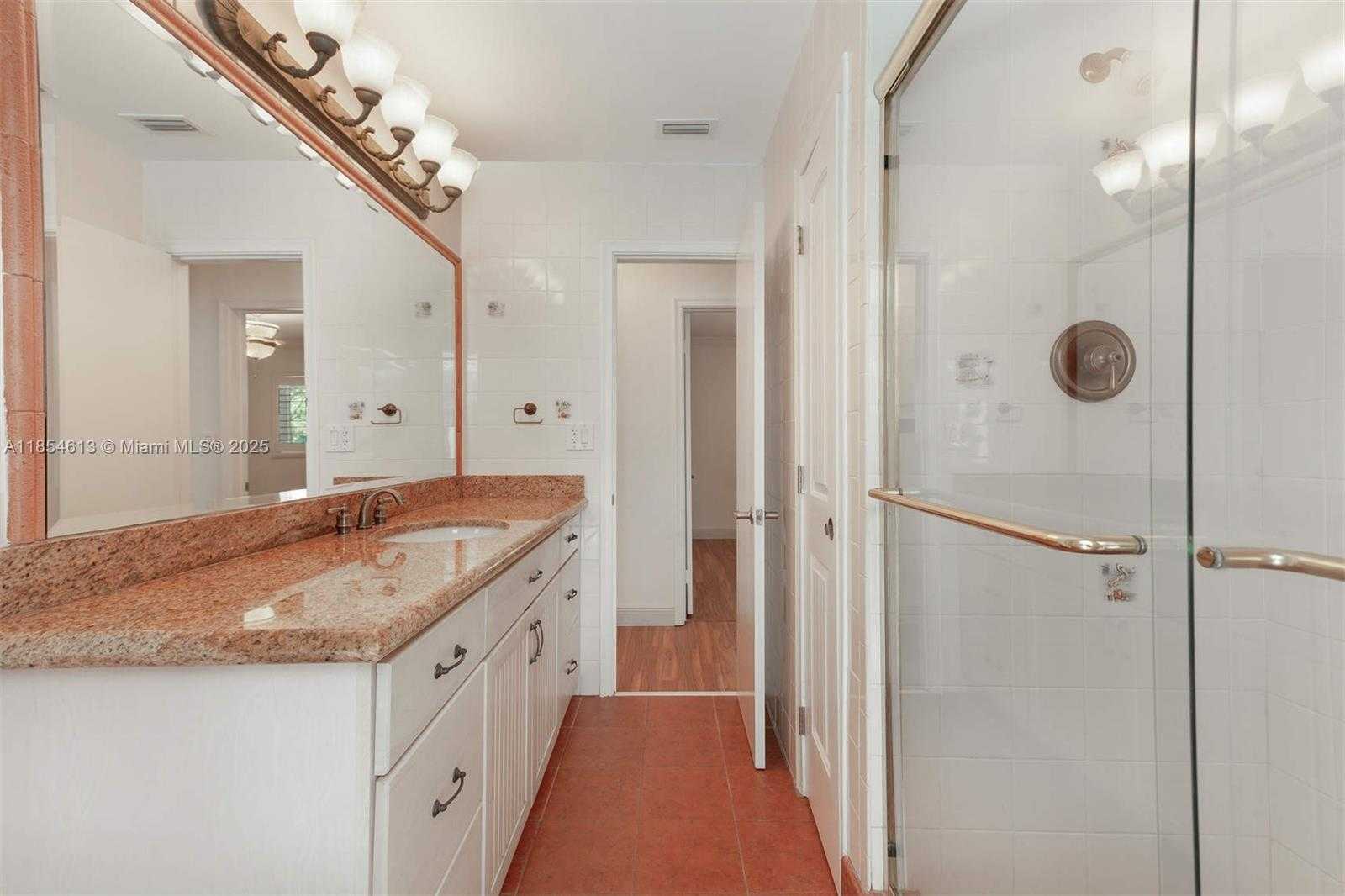 Small Image of 7715 SOUTH WEST 122ND ST, Pinecrest Number 17
