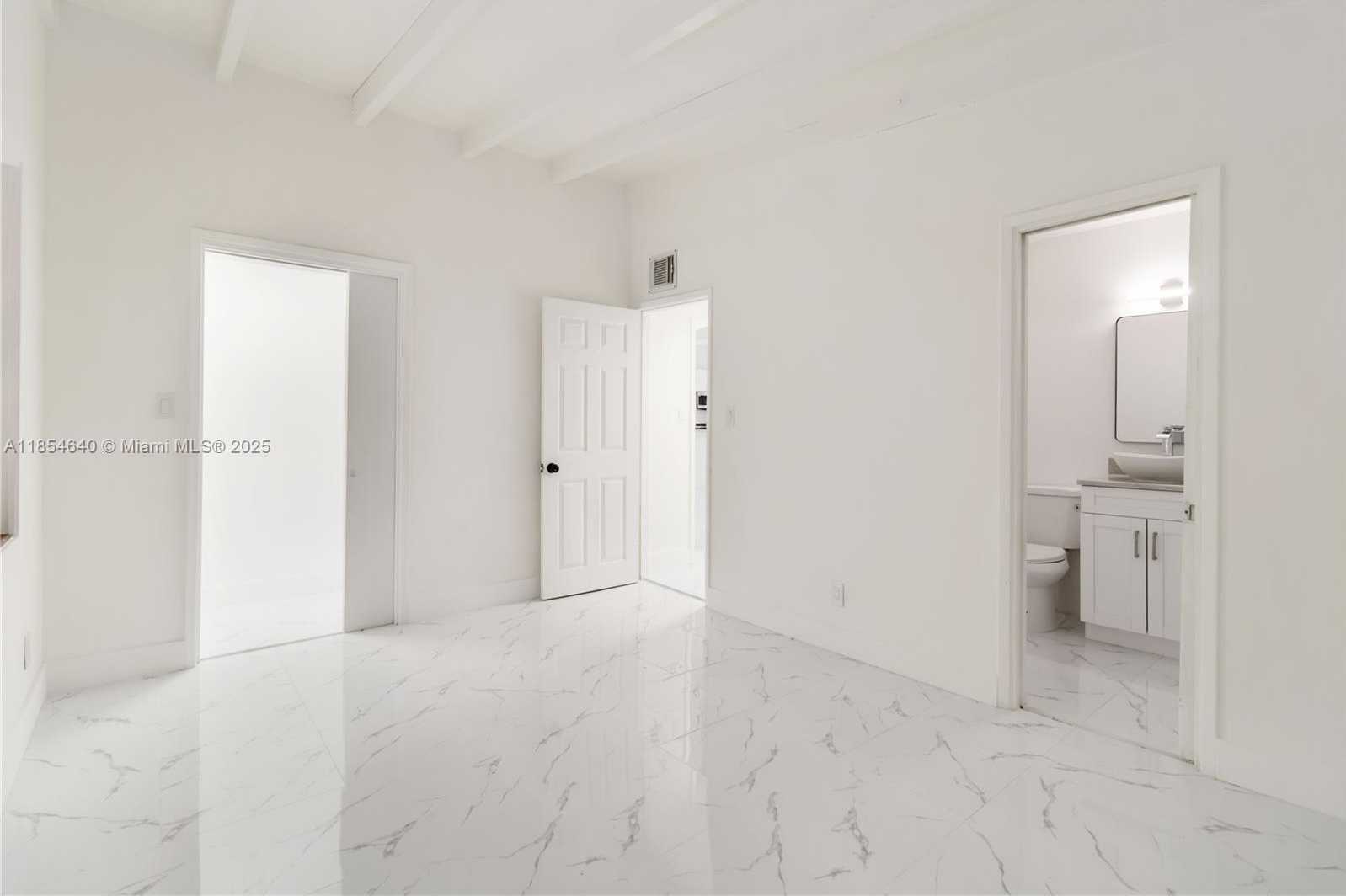 Small Image of 1777 NORTH 17TH CT, Hollywood Number 17