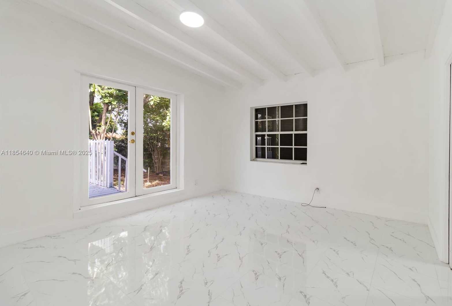 Small Image of 1777 NORTH 17TH CT, Hollywood Number 21